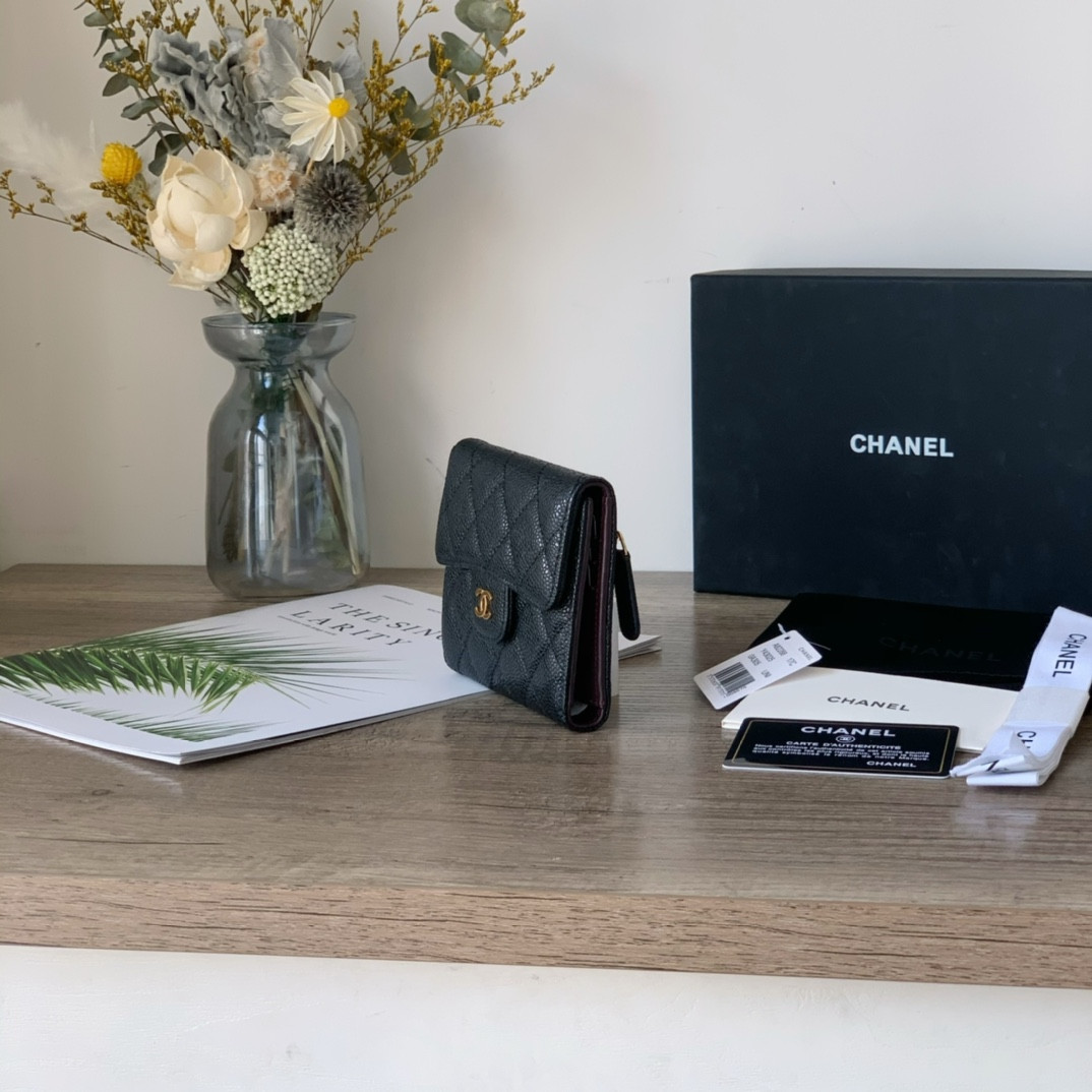 Ch*el wallet 10.5x11.5x3cm