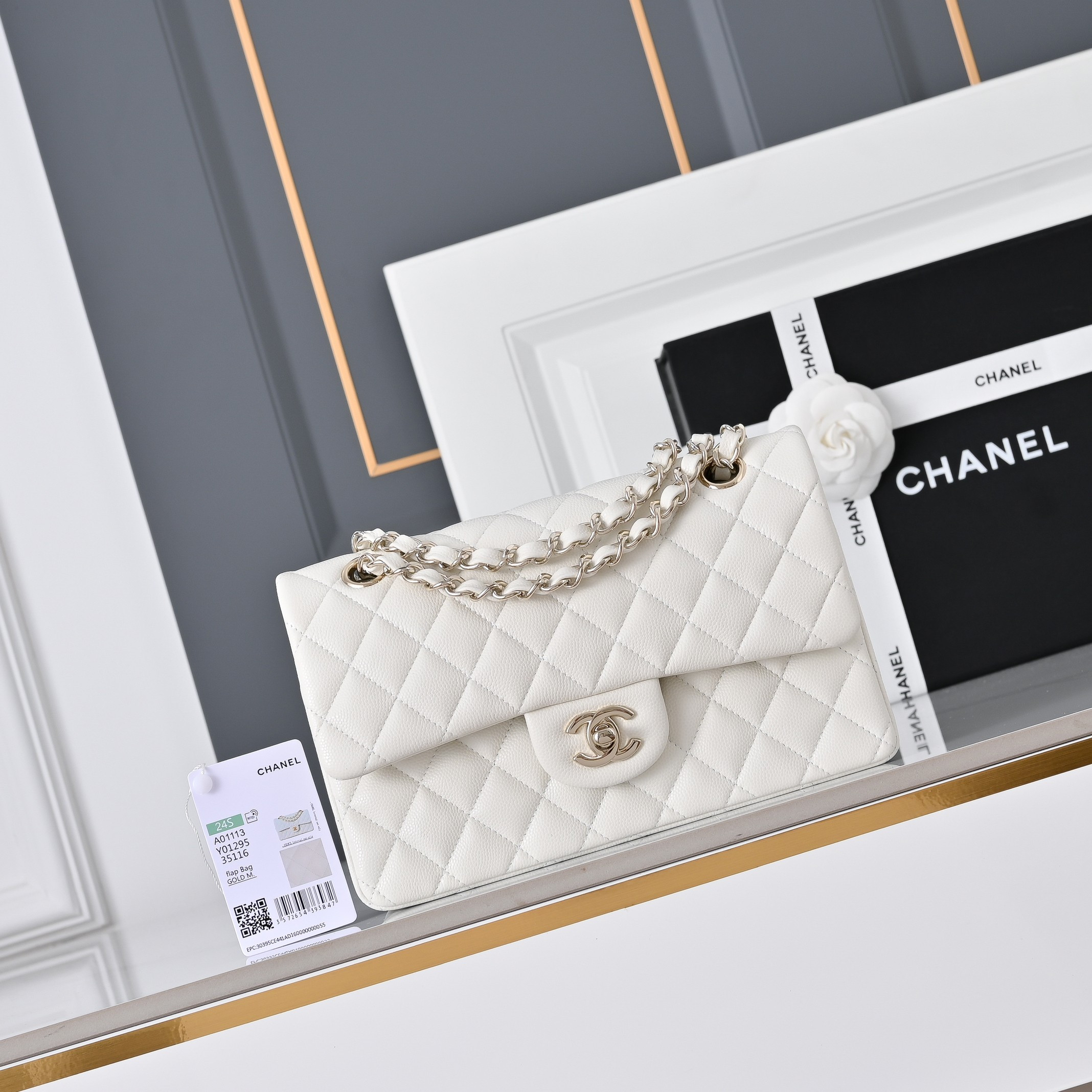Ch*el classic flap handbag off-white with light gold hardware and caviar leather a01113 23x14.5x6cm