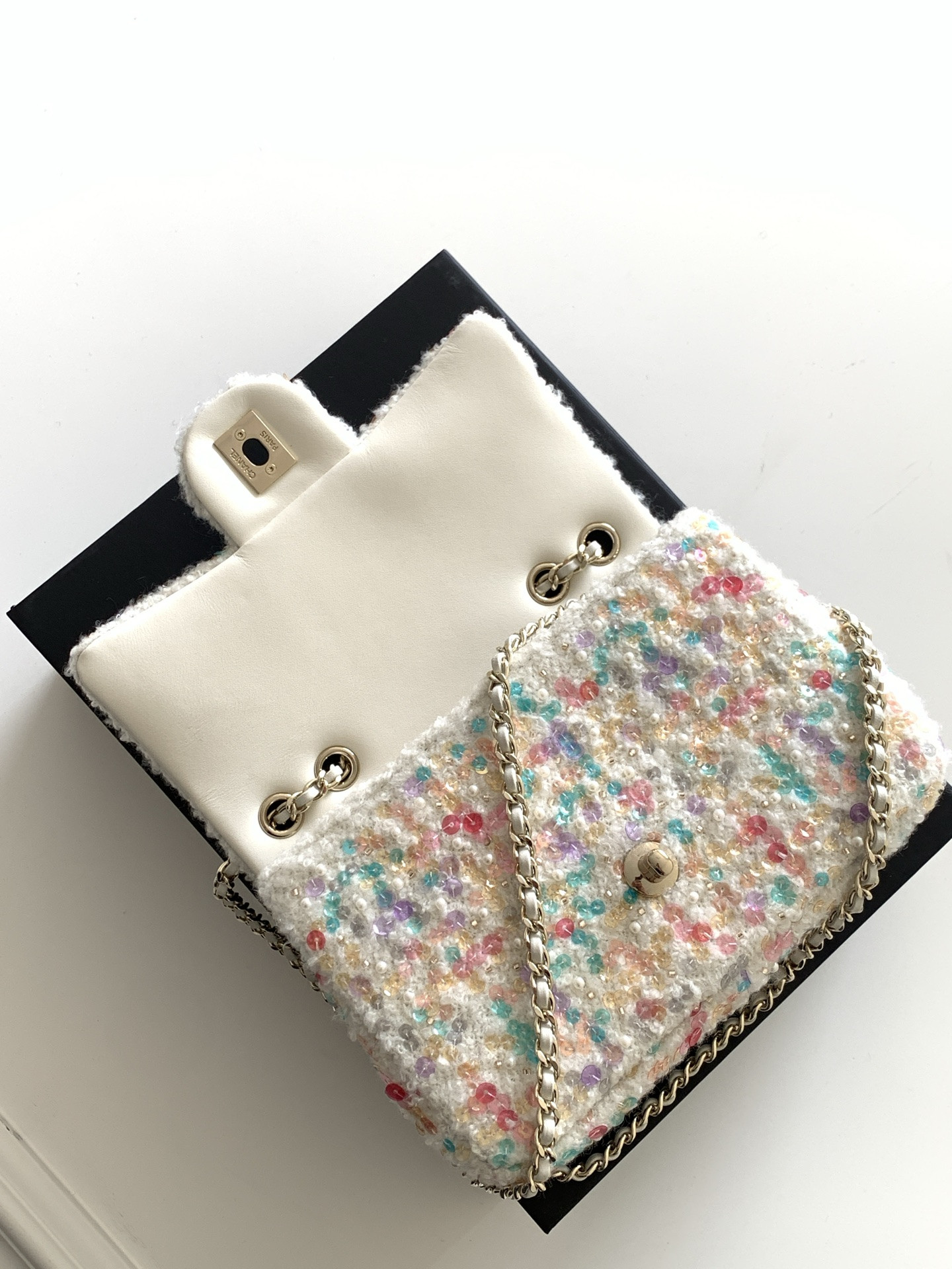 Ch*el flap bag 20x14x7cm