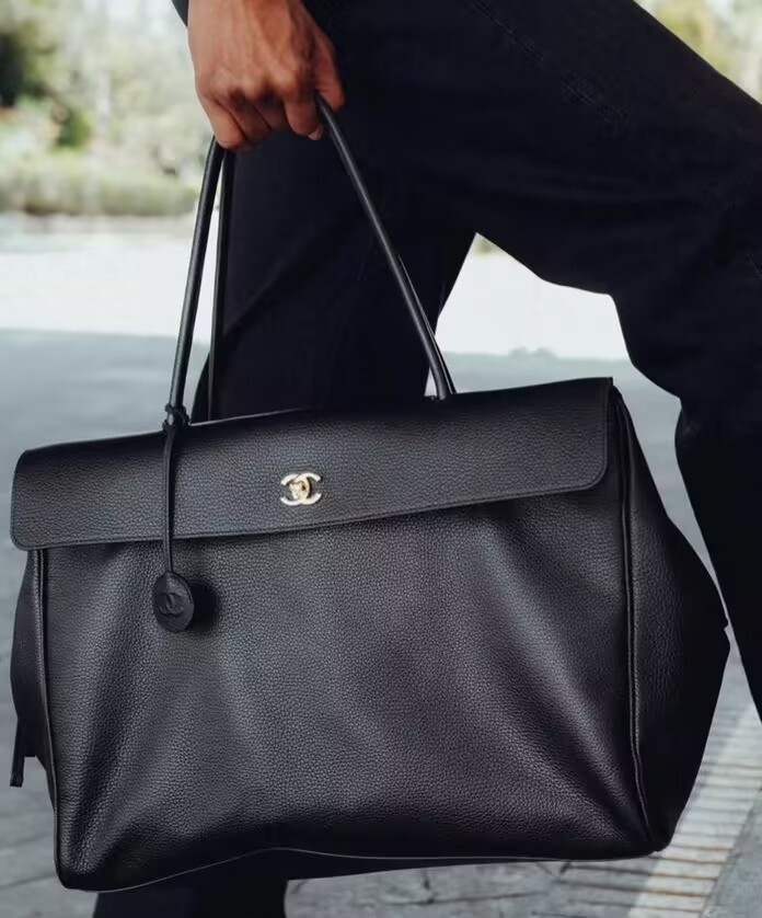 Ch*el large shopping bag grained calfskin & gold-tone metal as6289 33x43x17.5cm