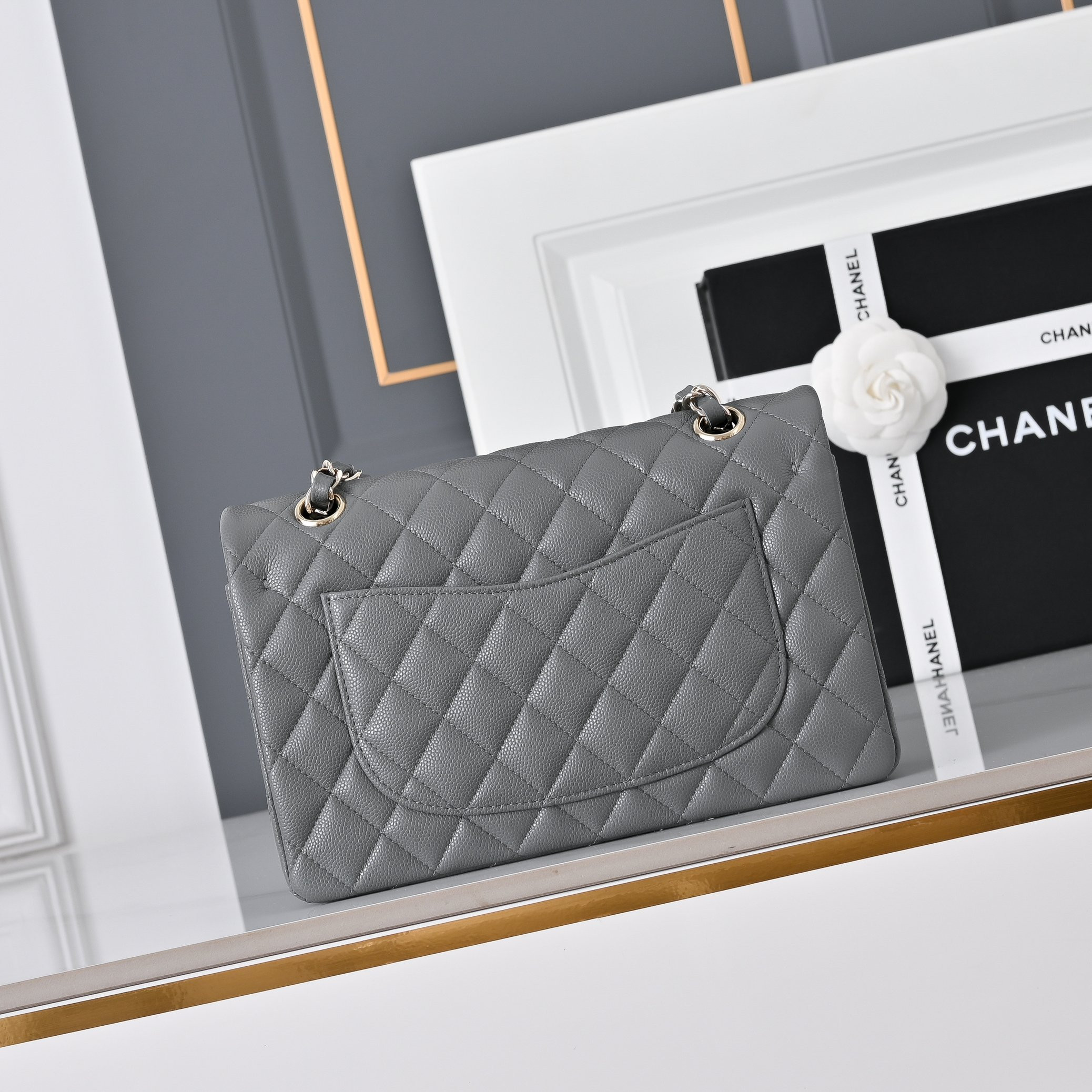Ch*el classic flap handbag caviar leather and light gold-tone metal hardware a01113 23x14.5x6cm