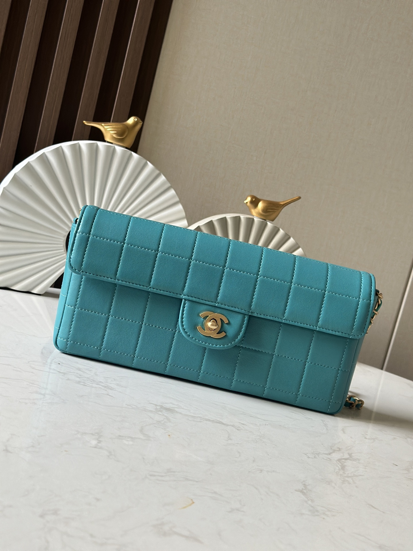 Ch*el classic chocolate bar flap chain bag 26x13x4cm