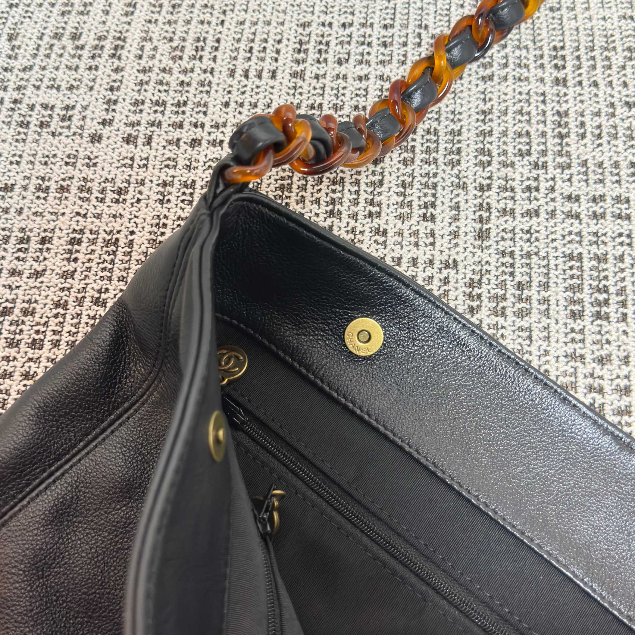 Ch*el hobo bag 33x32cm
