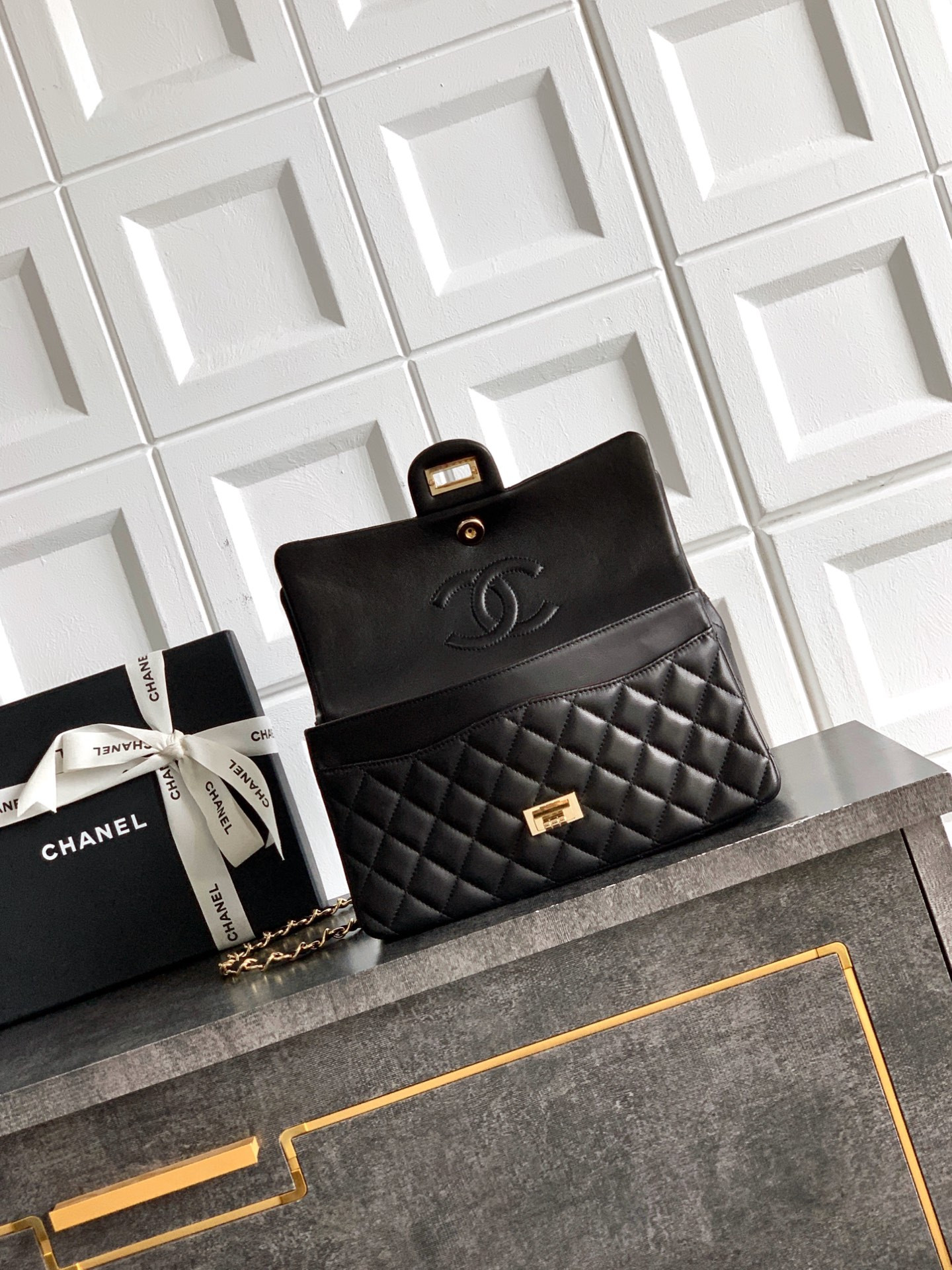 Ch*el flap handbag 25.5x15.5x6.5cm