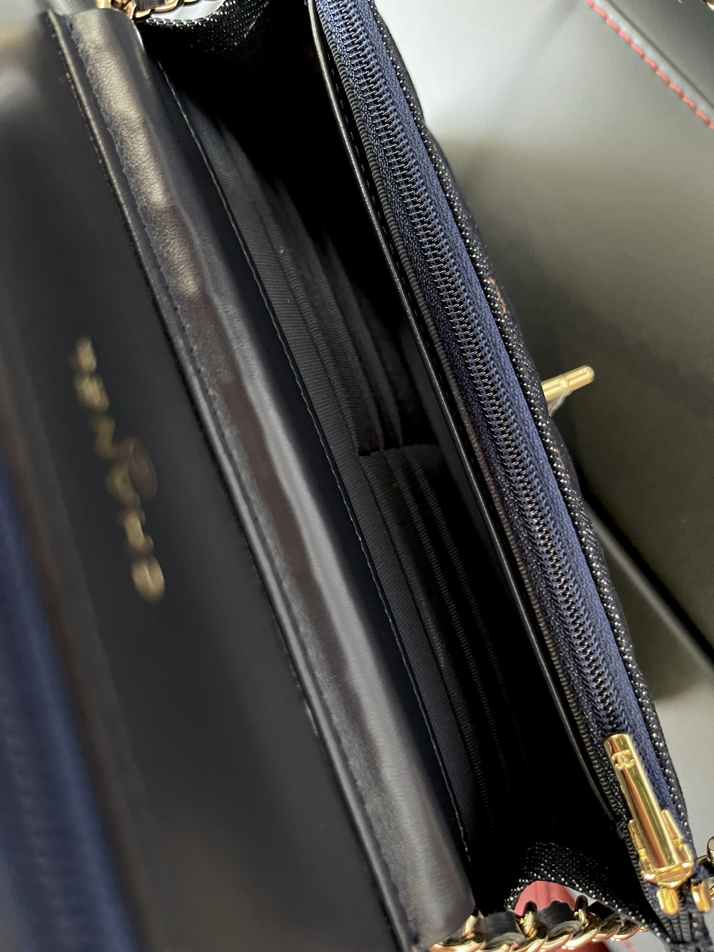 Ch*el woc classic wallet on chain 19.5x12x3.5cm