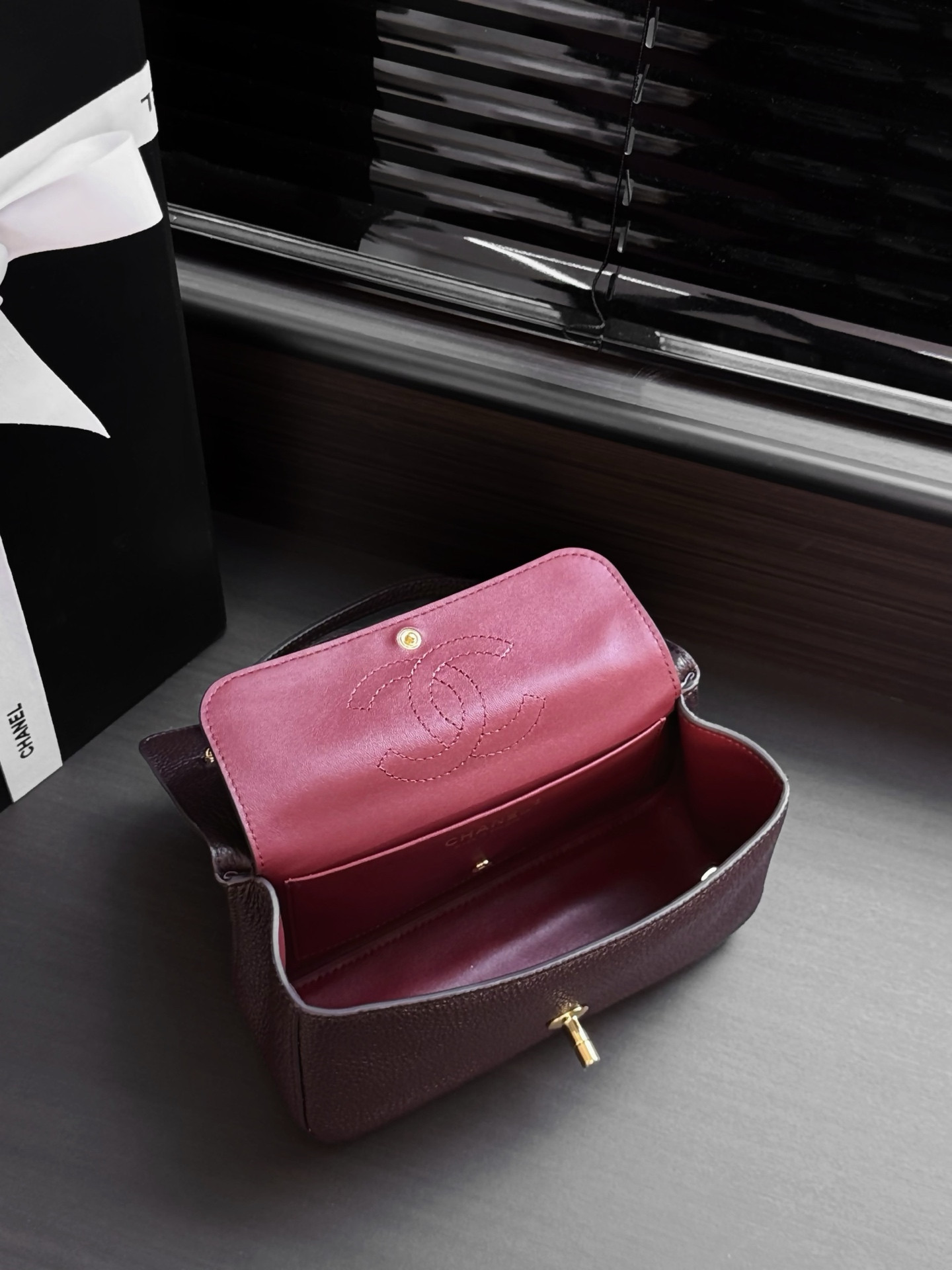 Ch*el mini flap bag coffee gold hardware as6573 13x20x6cm