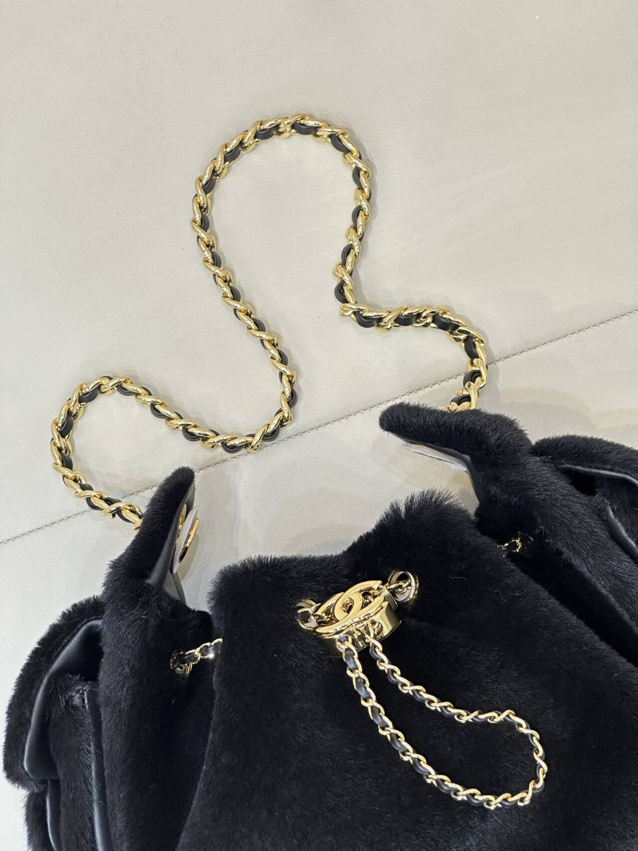 Ch*el 25c bucket bag 20x22x12.5cm