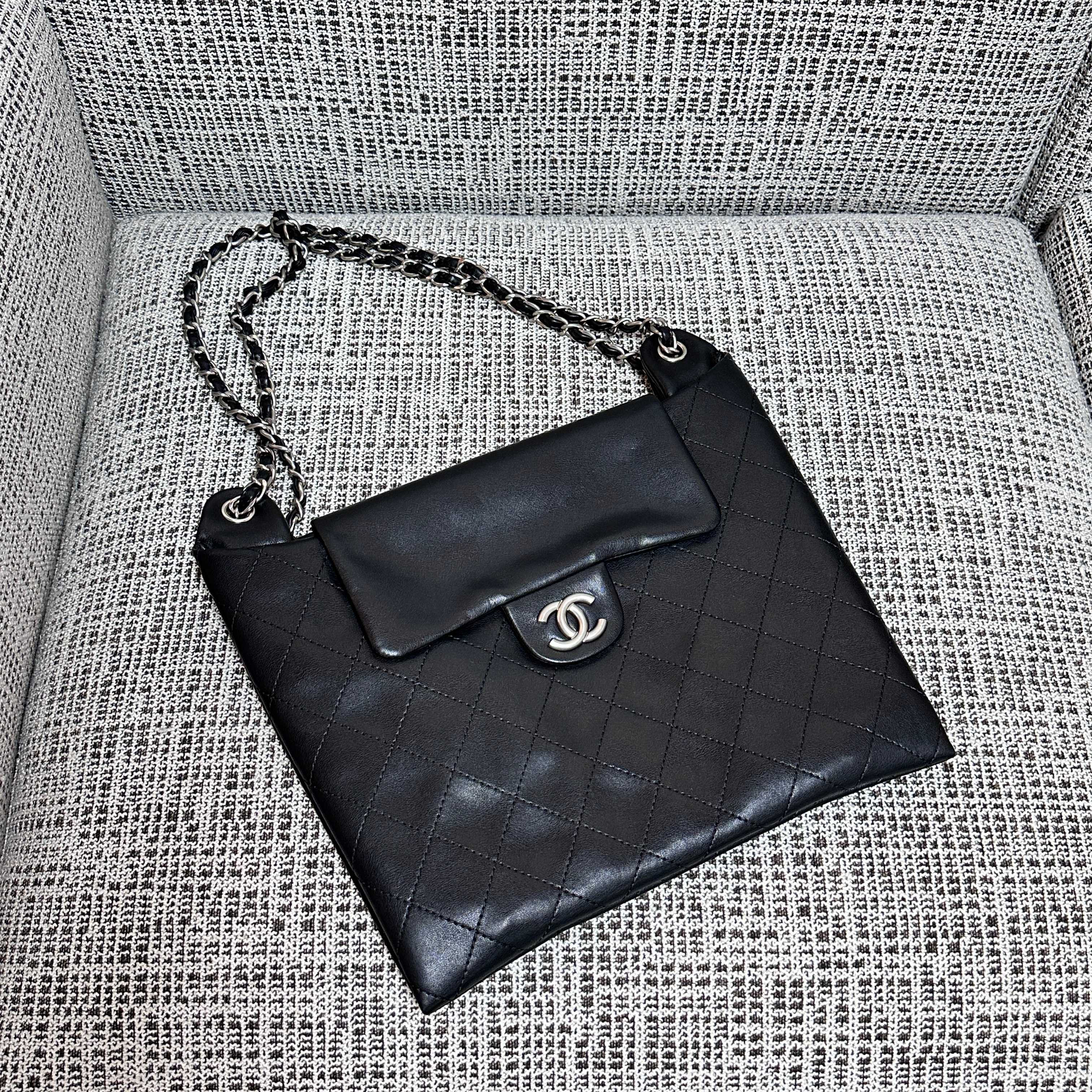 Ch*el hobo bag 36x32x3cm