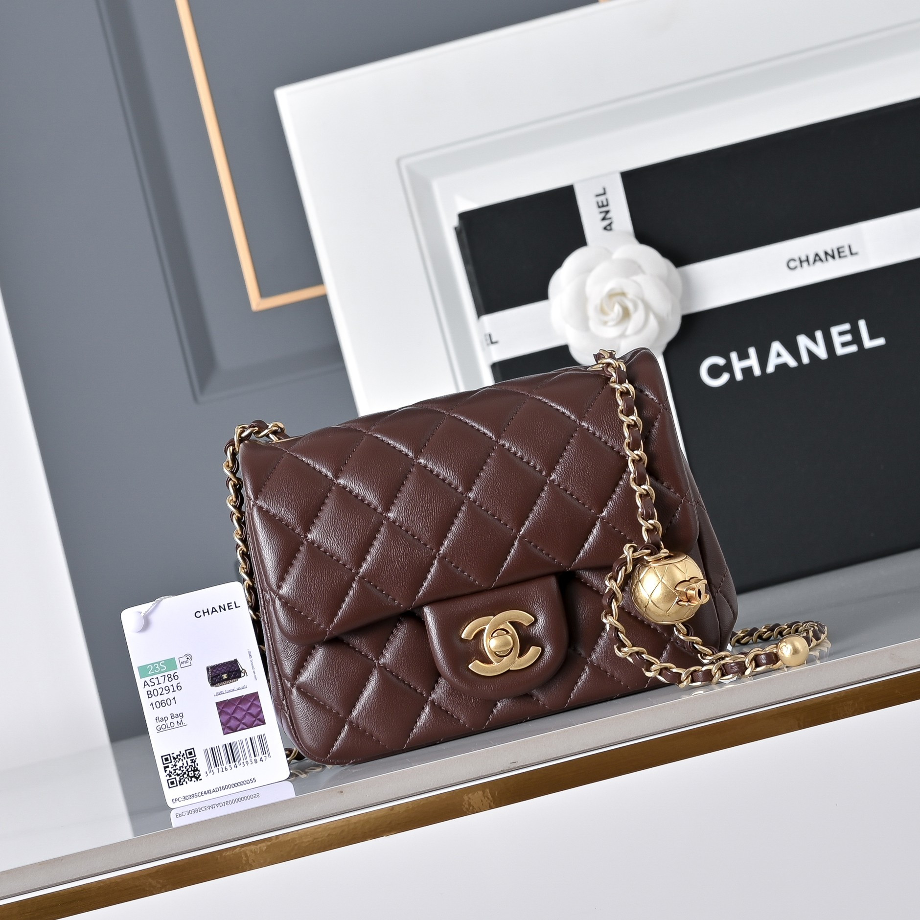 Ch*el mini flap bag coffee brown as1786 13.5x17x8cm