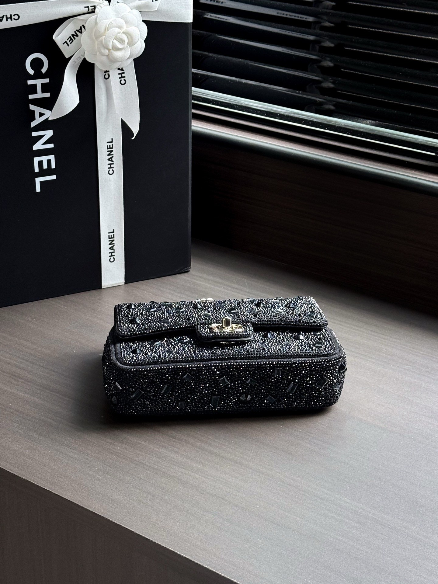Ch*el evening flap bag as4297 13 x 21 x 8cm