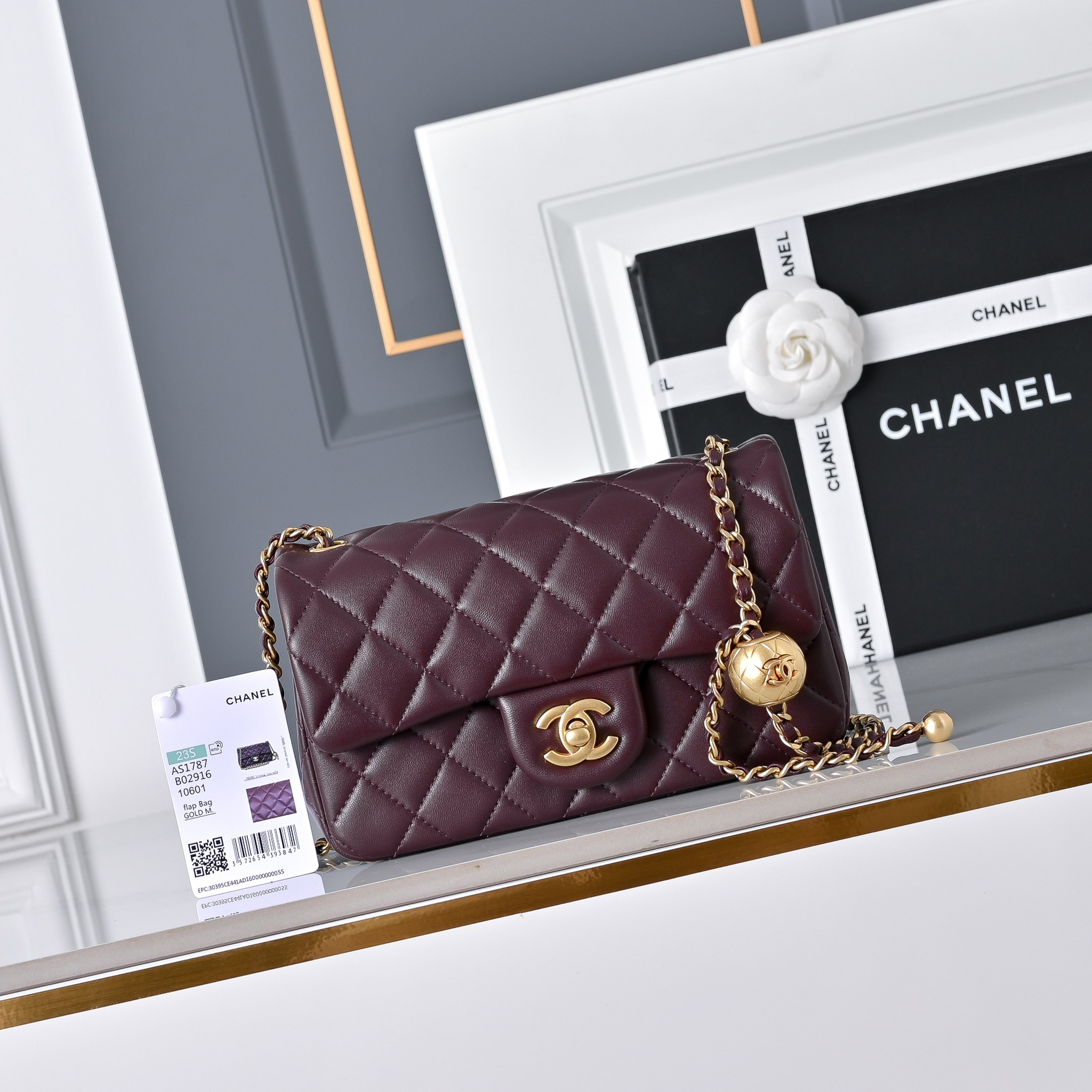 Ch*el flap bag burgundy as1787 20x13x7cm