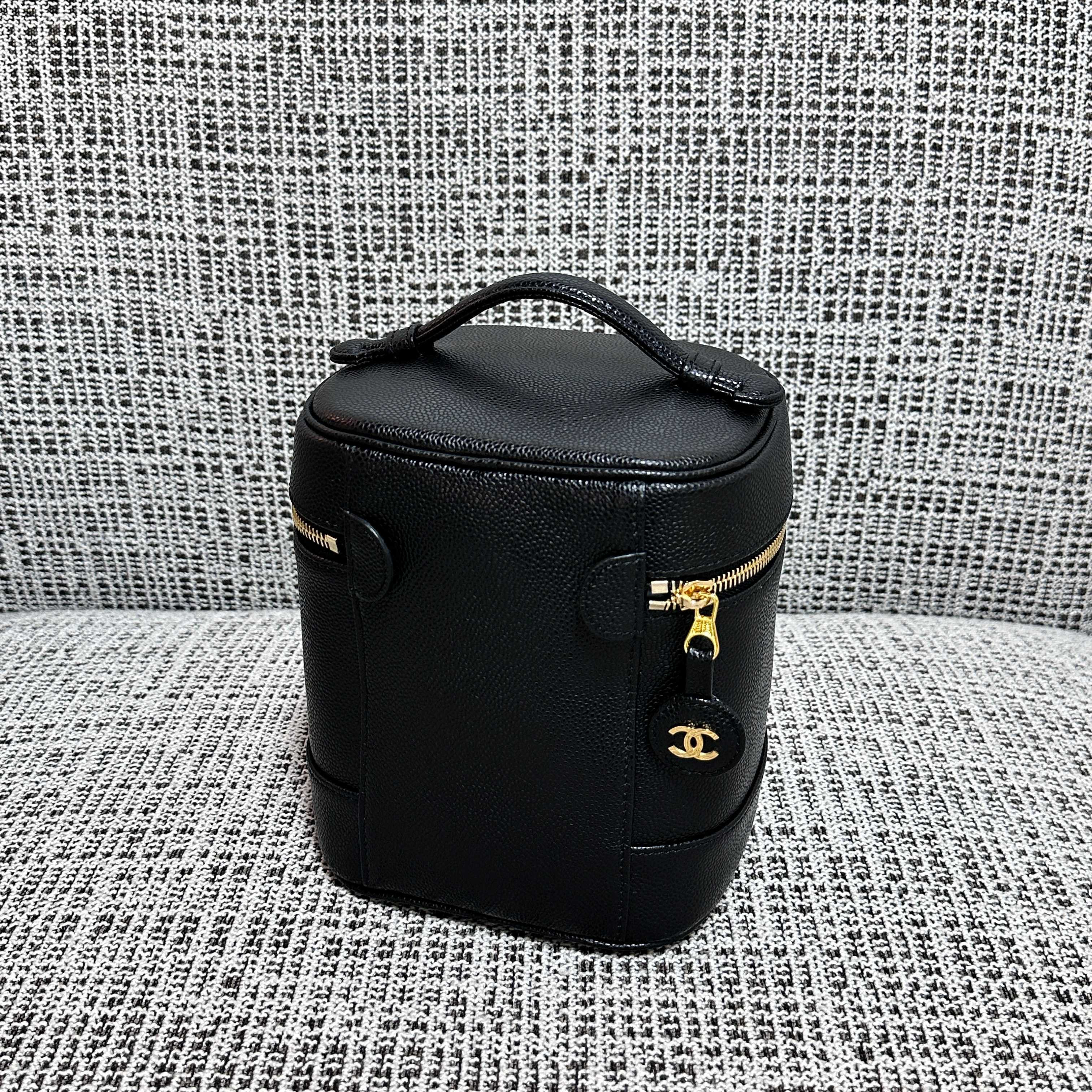 Ch*el vanity bag 17.5x13x17cm