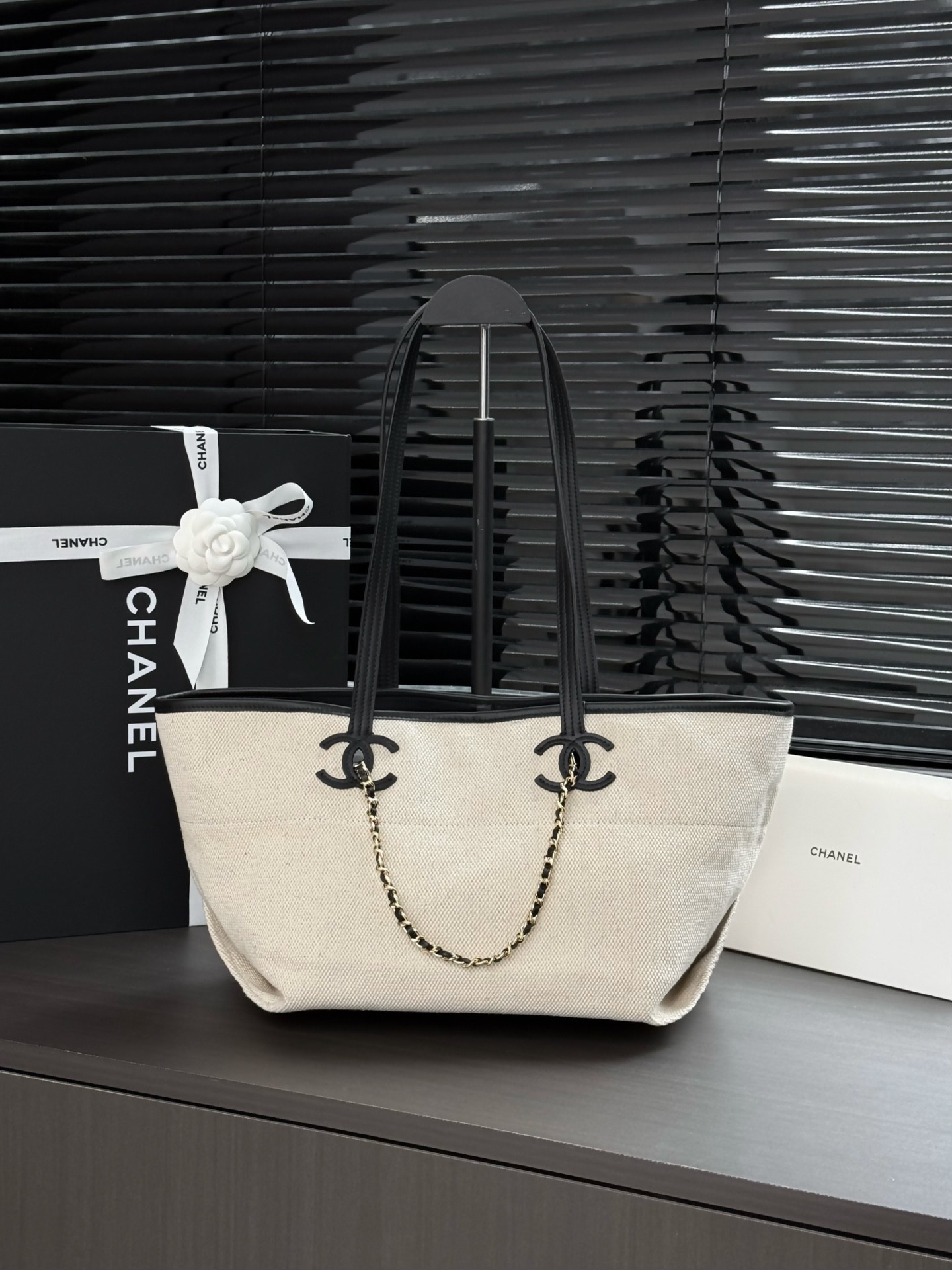 Ch*el small shopping bag as6285 19x45x21cm