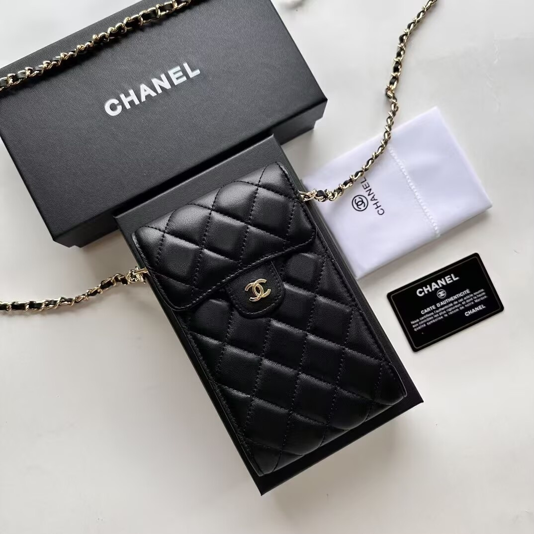 Ch*el phone bag