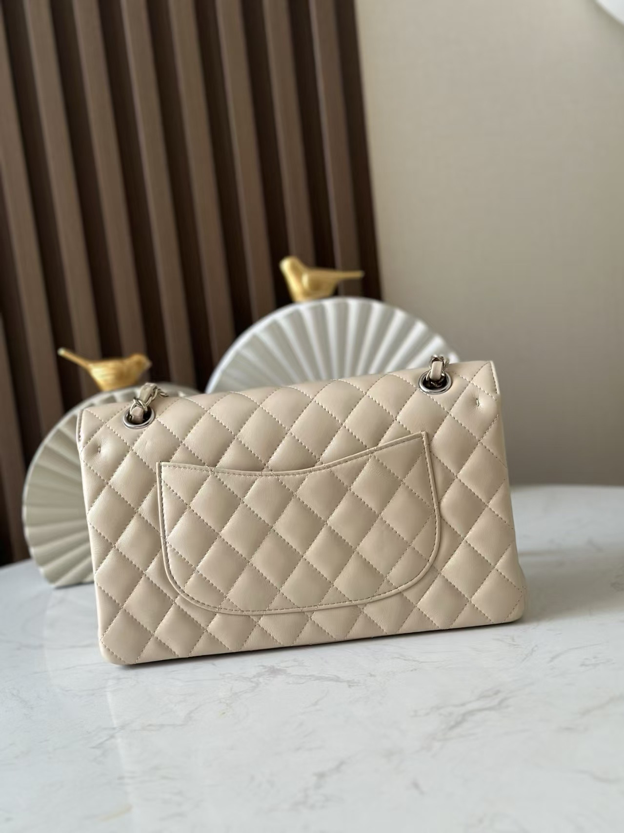 Ch*el classic flap bag pearlescent apricot-colored lambskin with silver hardware 15x25.5x6cm
