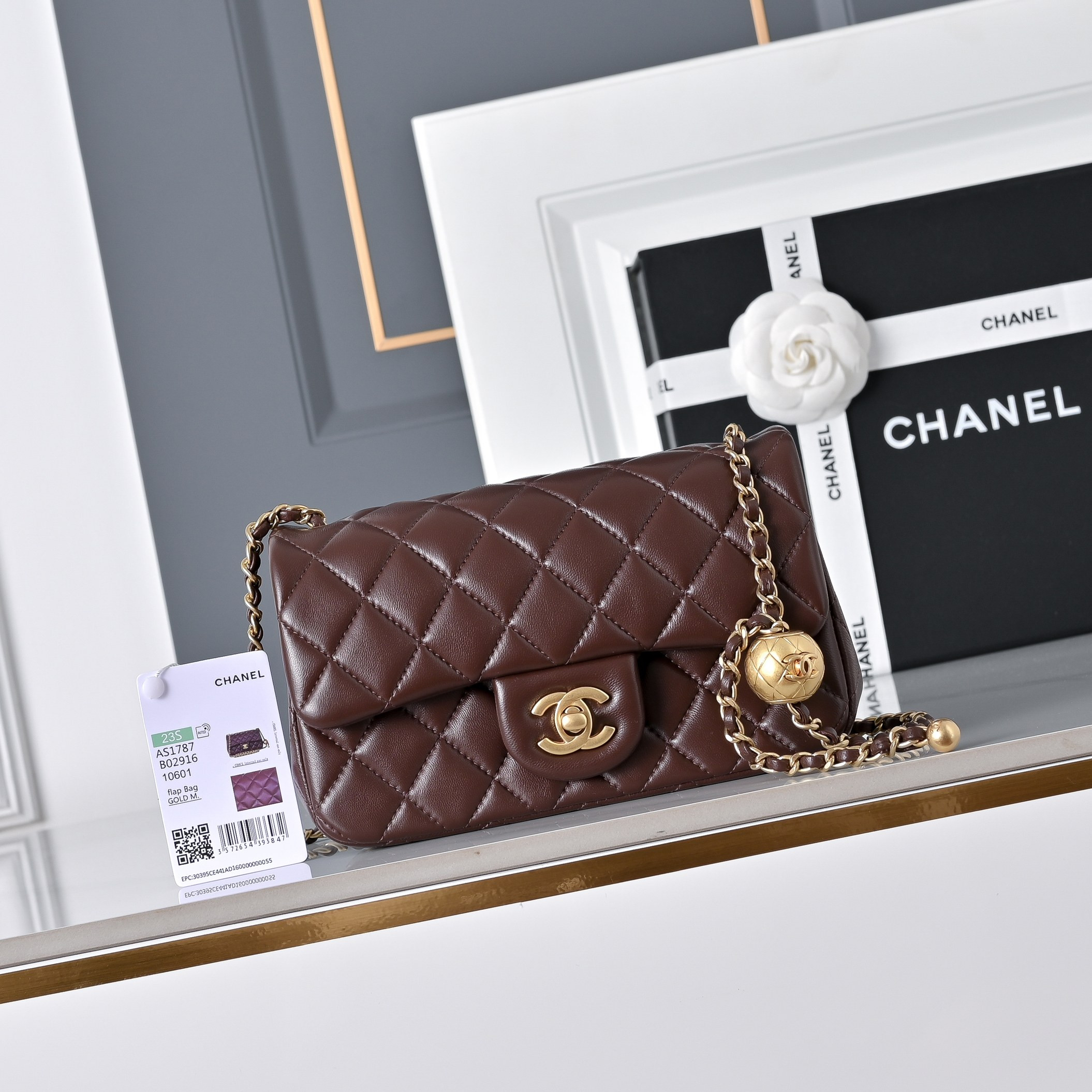 Ch*el flap bag brown as1787 20x13x7cm
