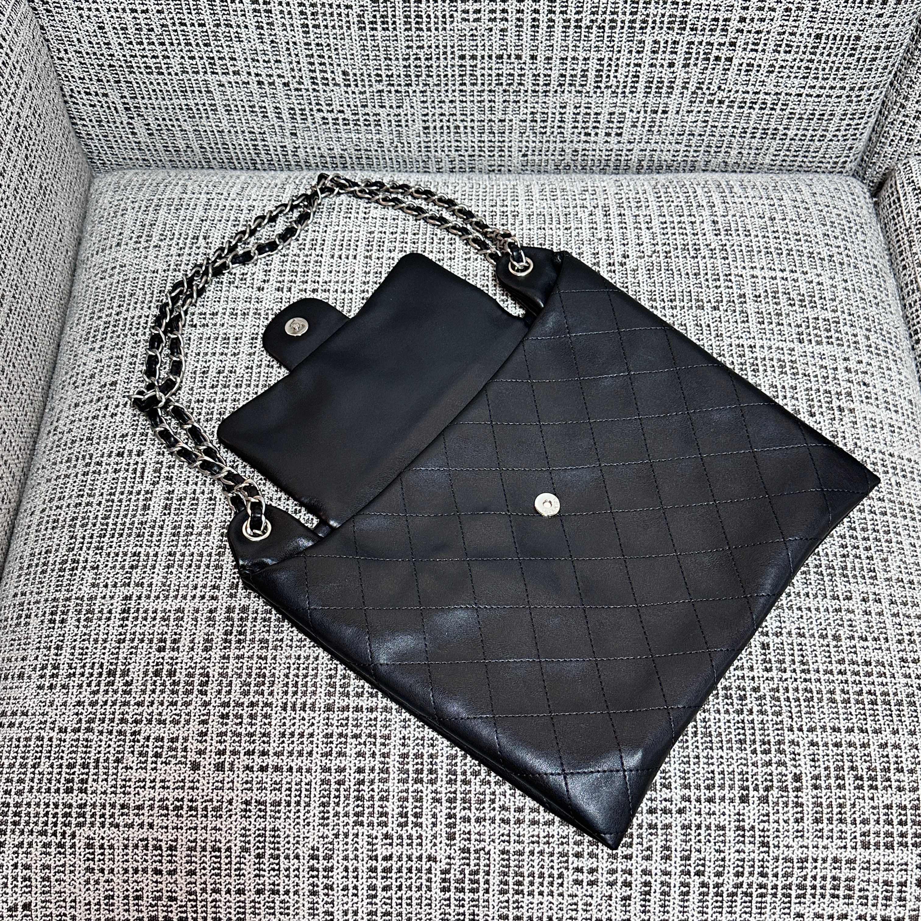 Ch*el hobo bag 36x32x3cm