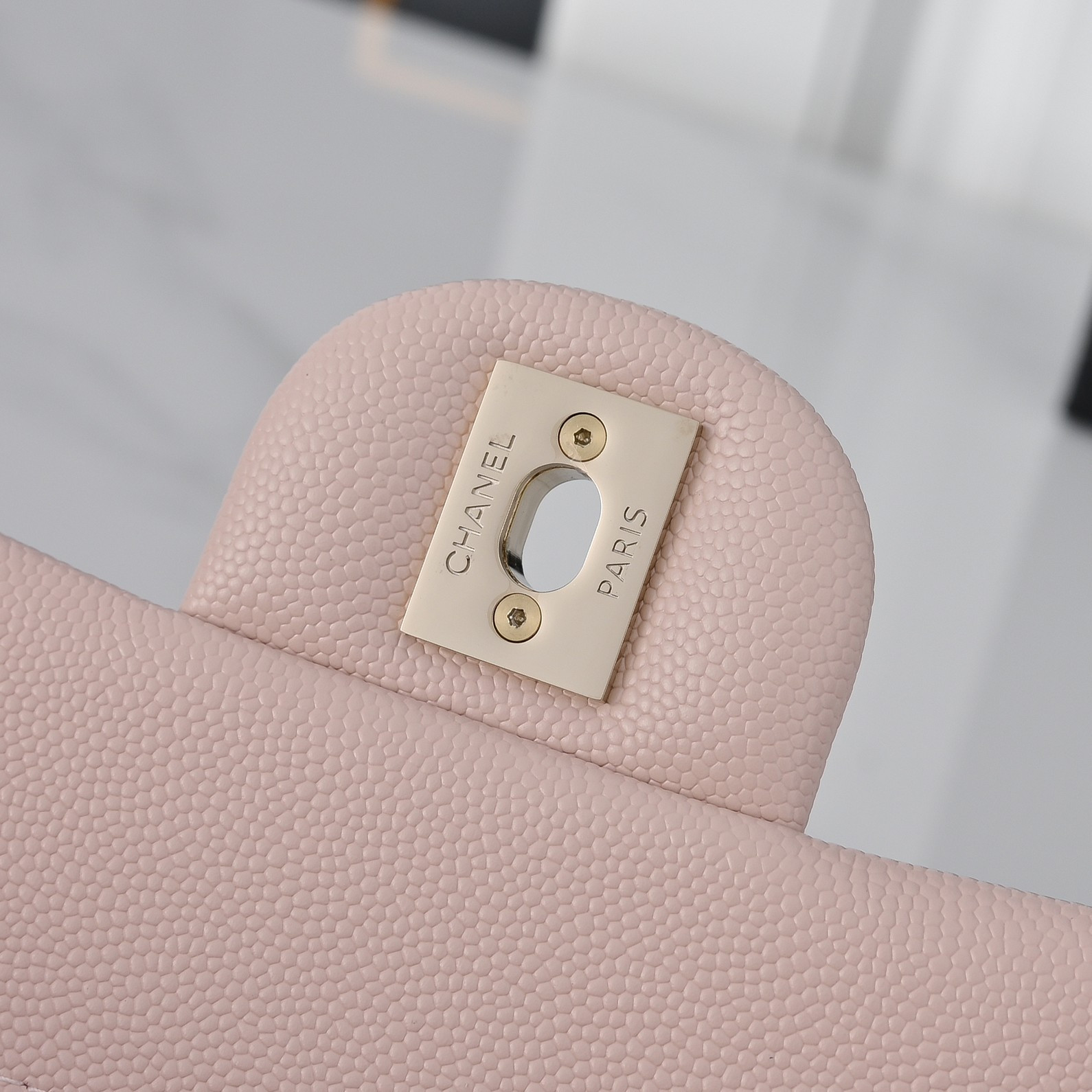 Ch*el classic flap handbag light pink with light gold hardware and caviar leather a01113 23x14.5x6cm