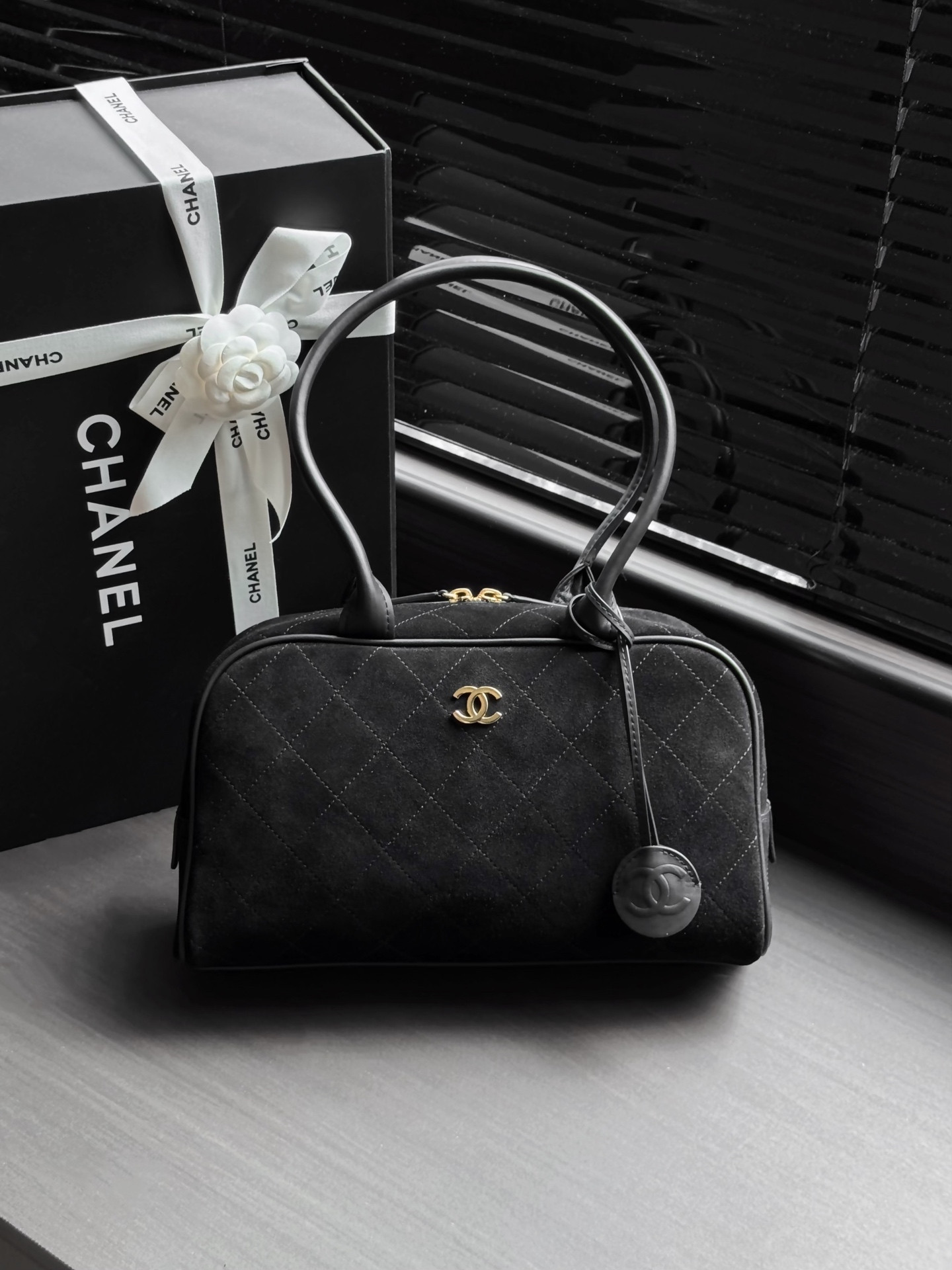 Ch*el bowling bag as6580 17x29x10cm