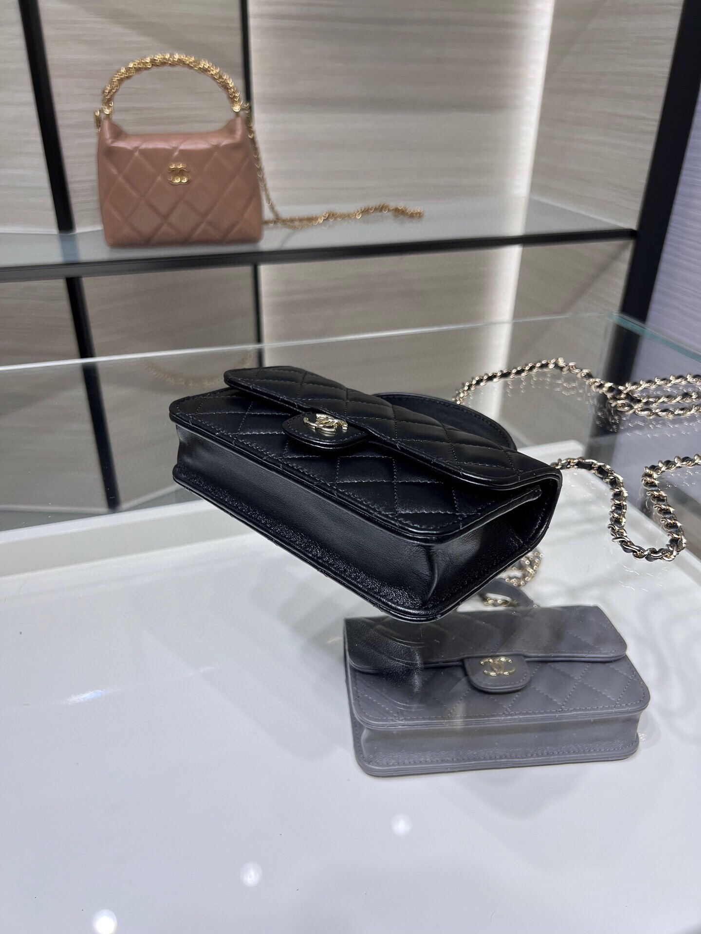 Ch*el classic handbag with top handle light gold buckle 17x9x3cm