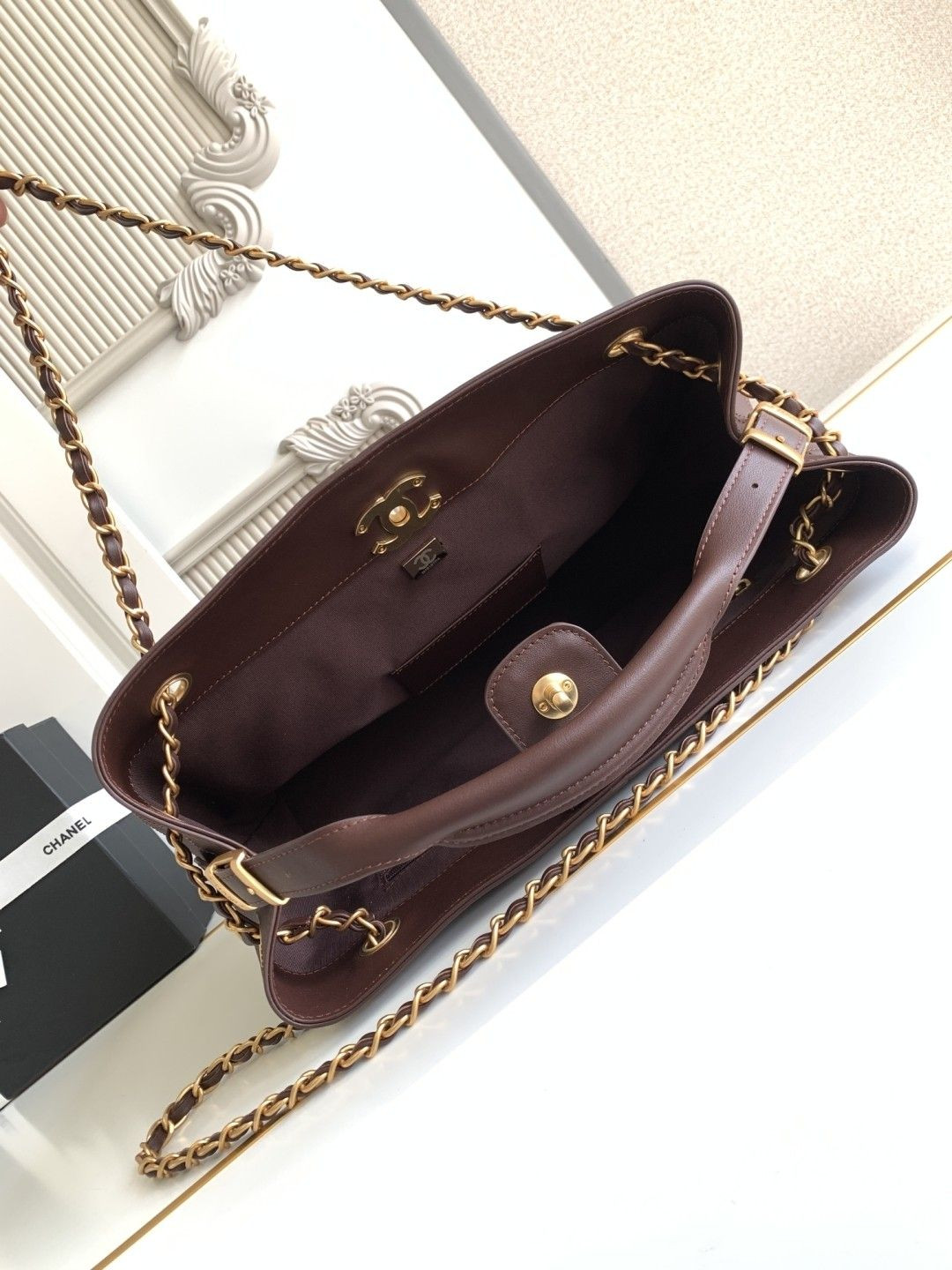 Ch*el small shopping bag as5634 24x36x14cm