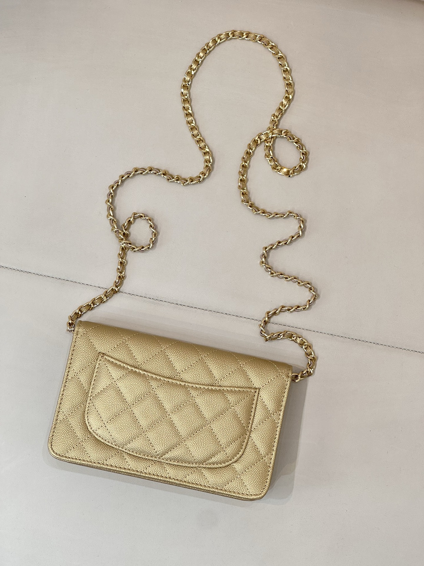 Ch*el woc classic wallet on chain 13x19x3cm