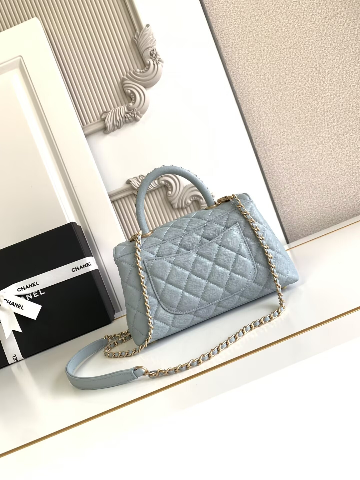 Ch*el coco handle bag 23cm