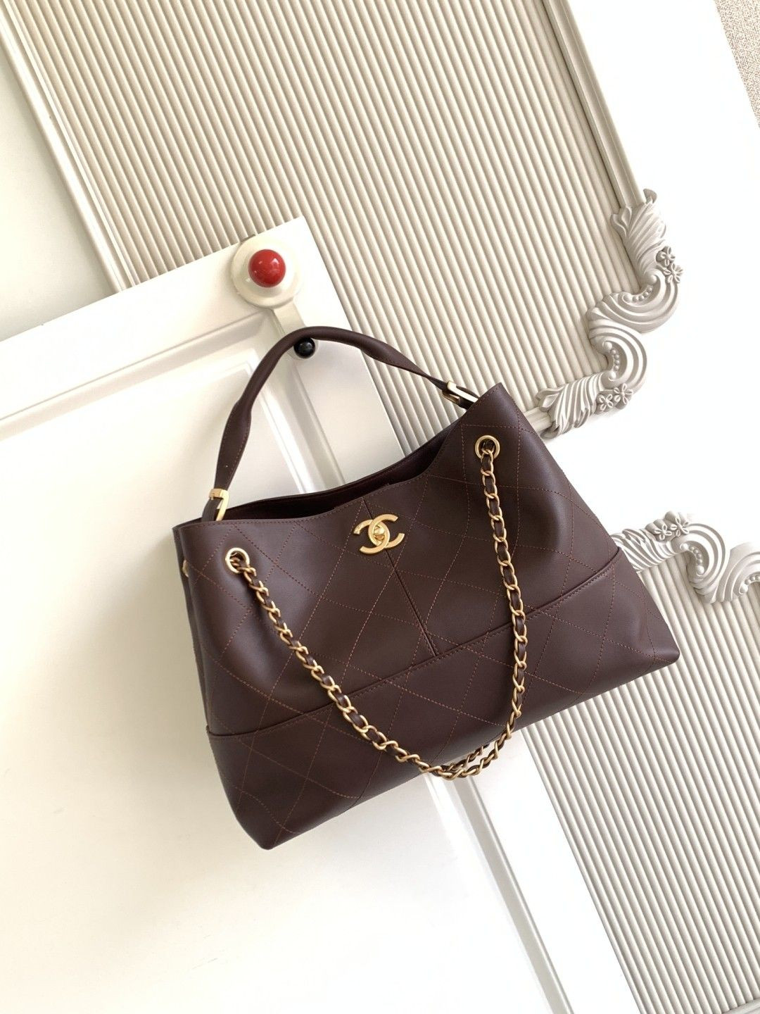 Ch*el small shopping bag as5634 24x36x14cm