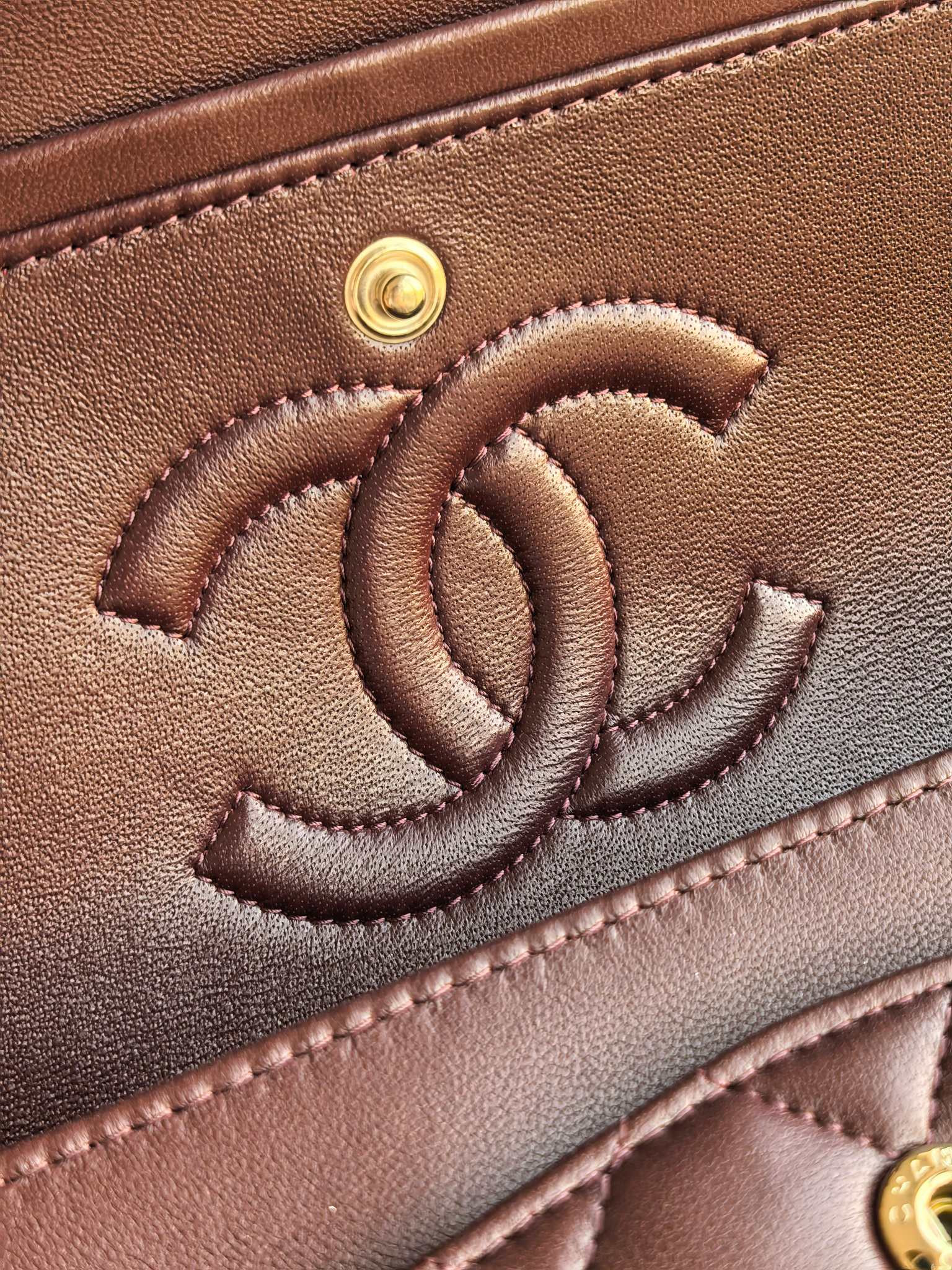Ch*el classic flap bag chocolate brown with light gold hardware 15.5x25.5x6.5cm