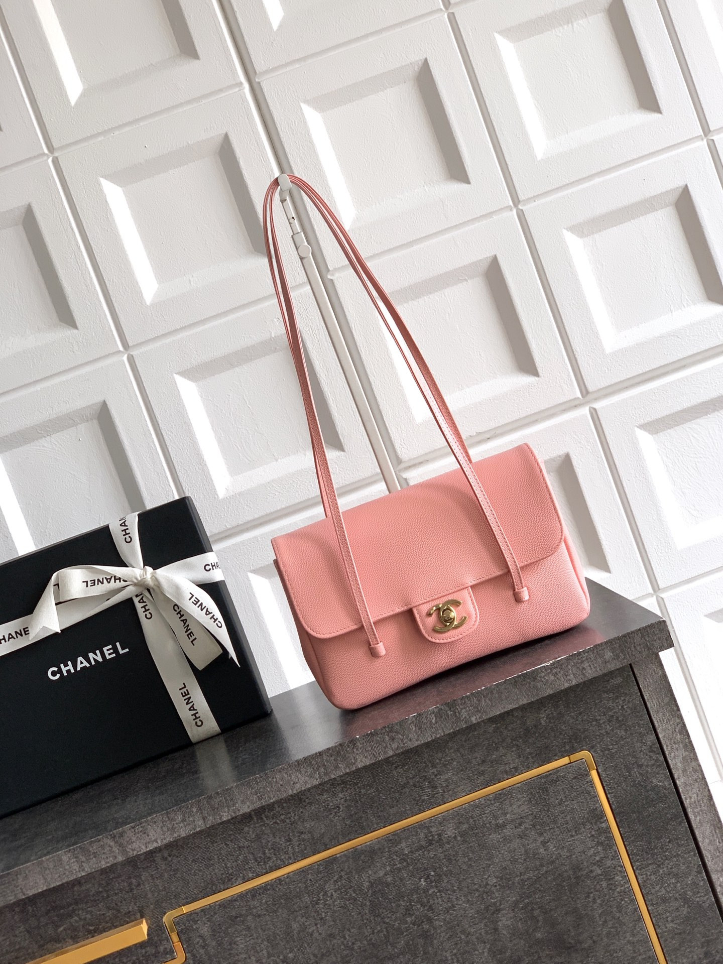 Ch*el small flap bag as6130 15x22x7cm