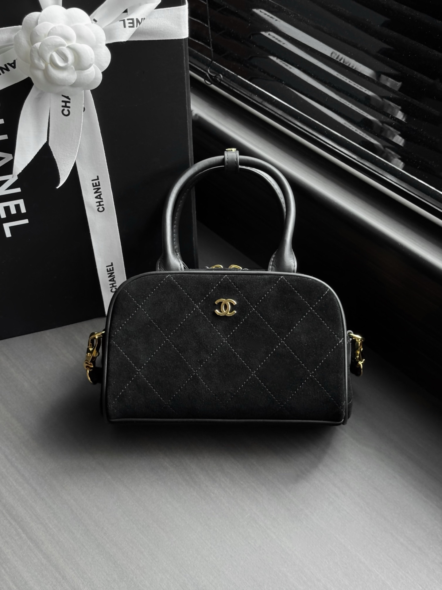 Ch*el bowling clutch ap5528 13x21x9cm