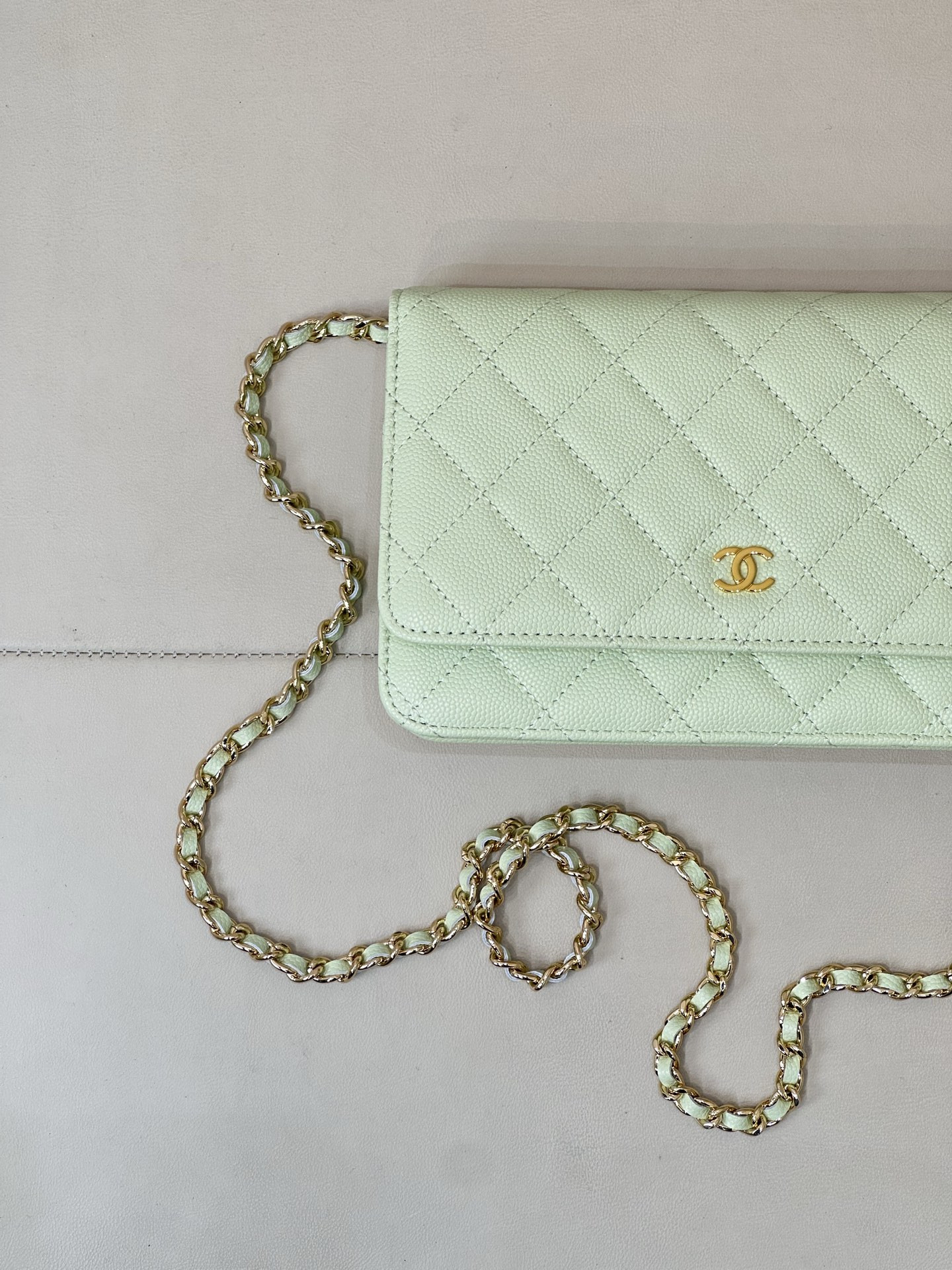 Ch*el woc classic wallet on chain as0250 12x19x3cm