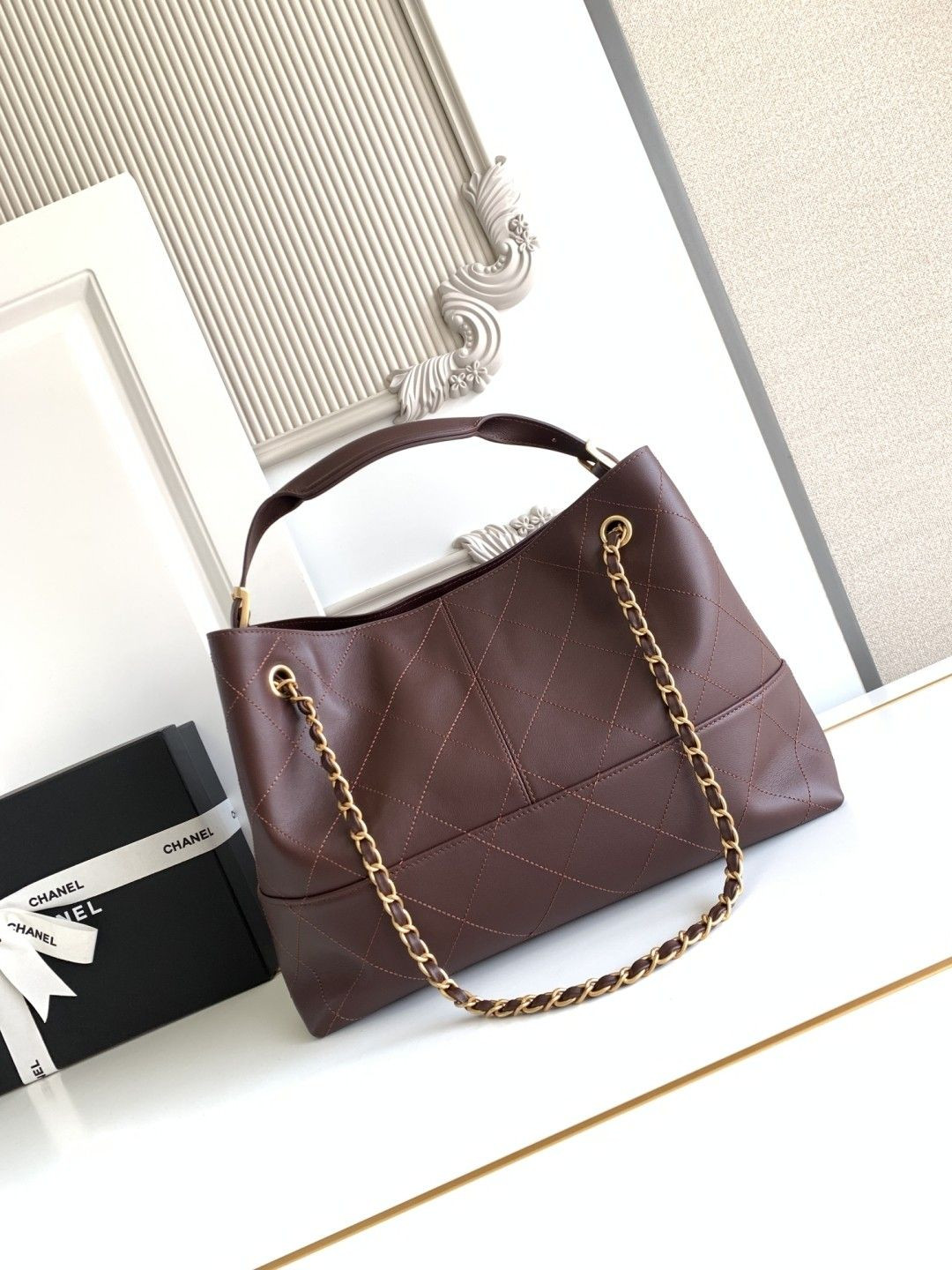 Ch*el small shopping bag as5634 24x36x14cm