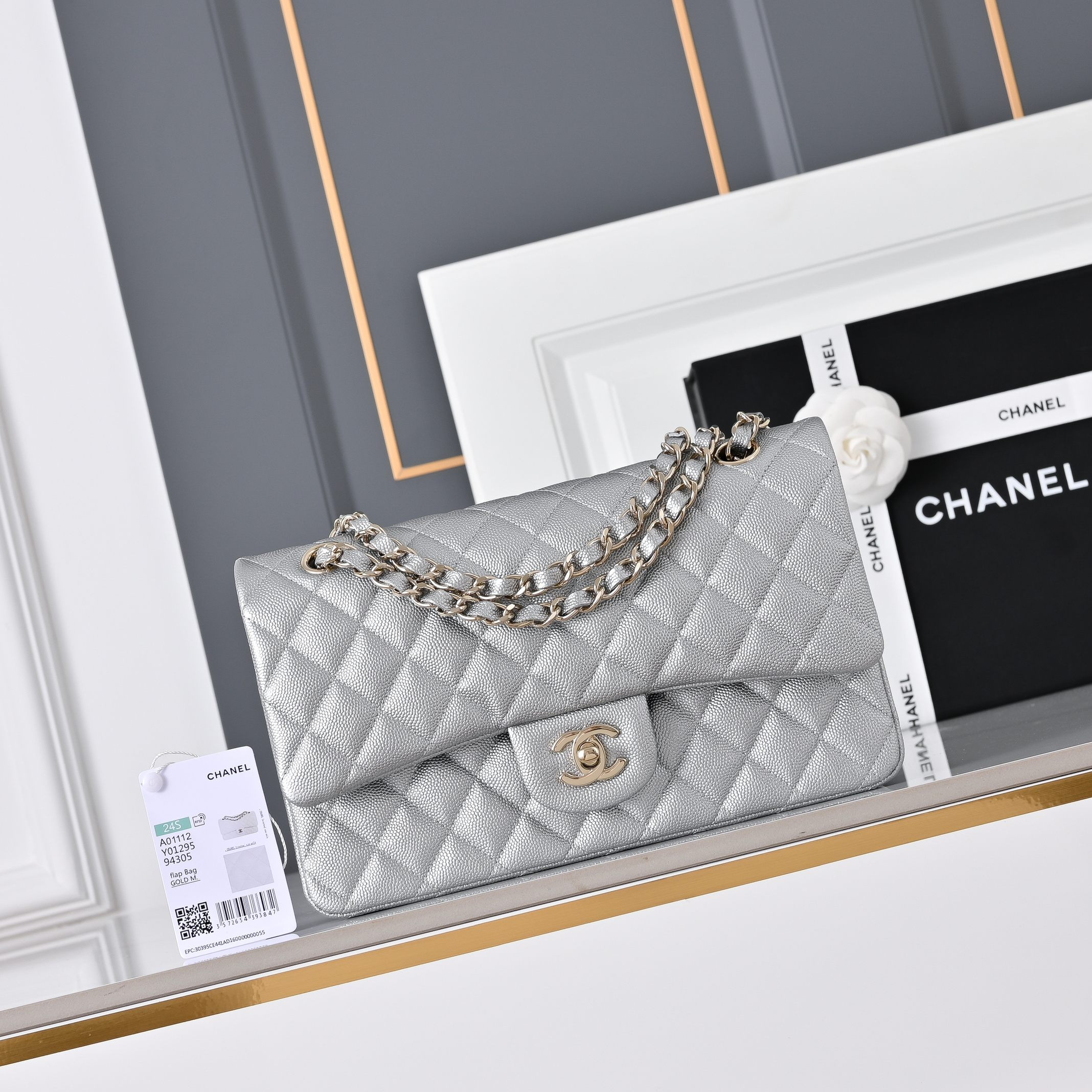 Ch*el classic flap light gold hardware a01112 15.5x25.5x6.5cm