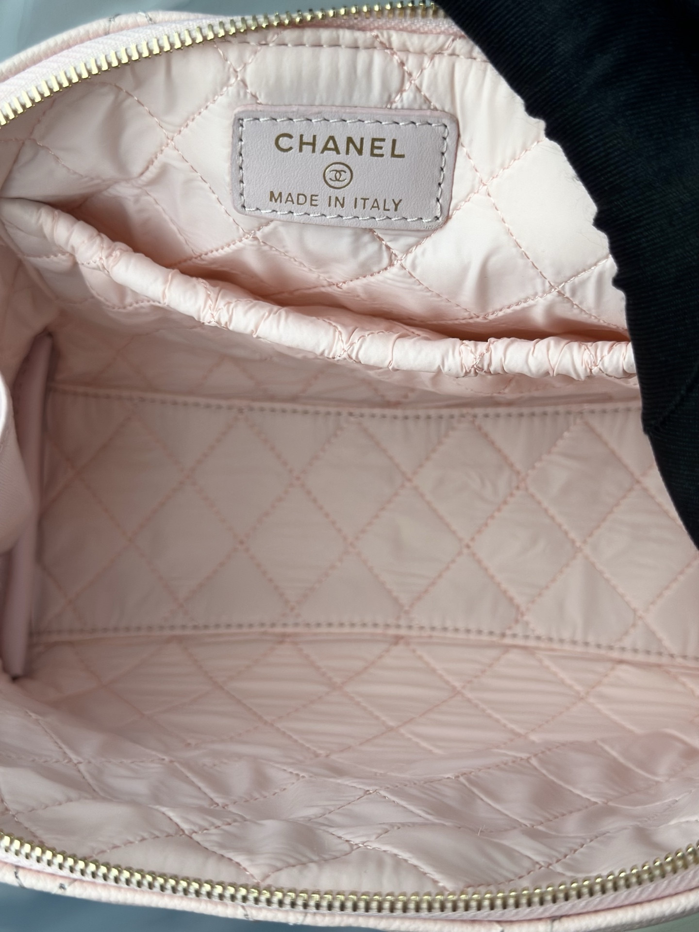 Ch*el quilted cosmetic bag a31102 19x13x10cm