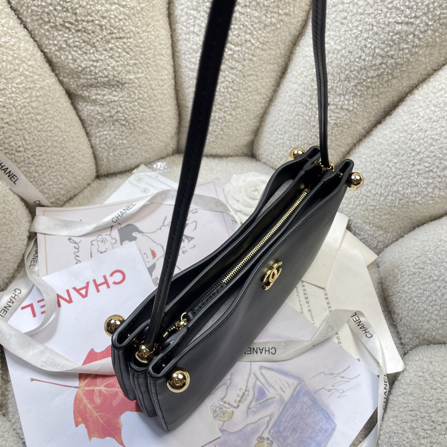 Ch*el hobo bag 25x14x4cm
