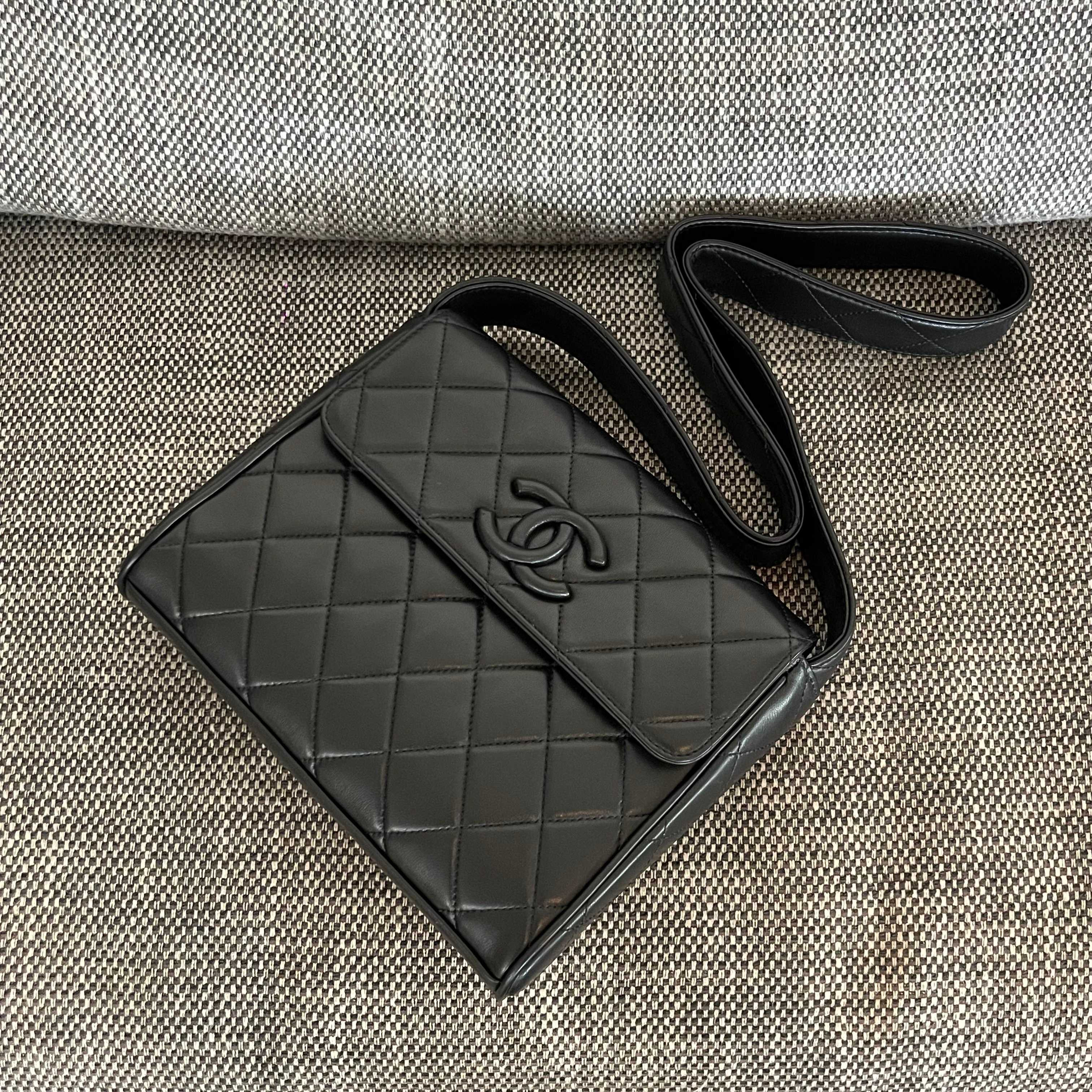 Ch*el coco mark bag 23x18x6cm