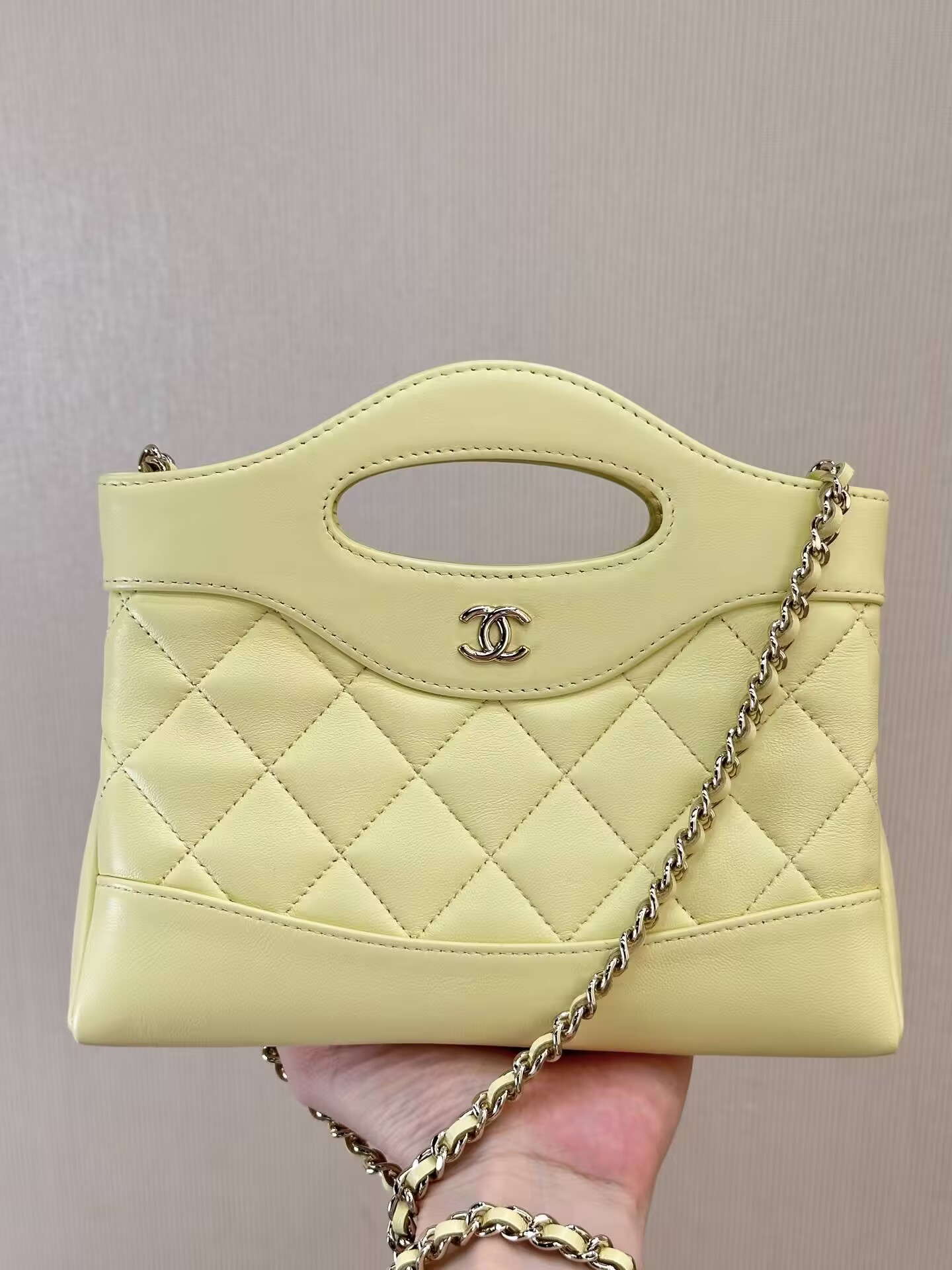 Ch*el nano chain bag 17.5x20.5cm
