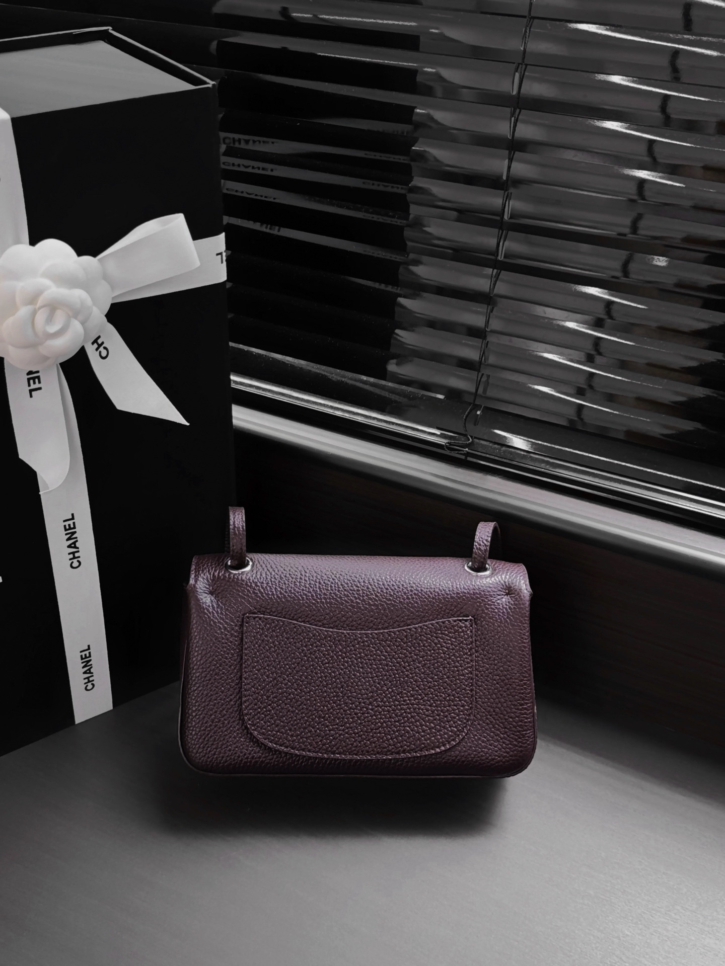 Ch*el mini flap bag coffee silver hardware as6573 13x20x6cm