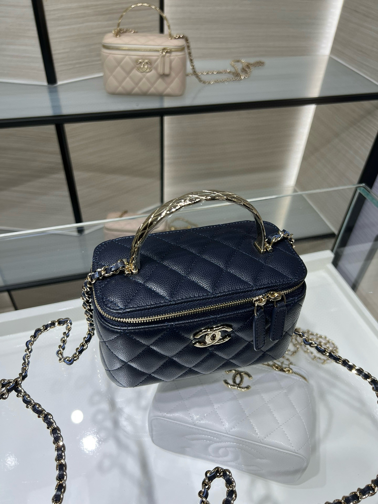 Ch*el clutch with chain deep blue ap4590 17x9.5x8cm