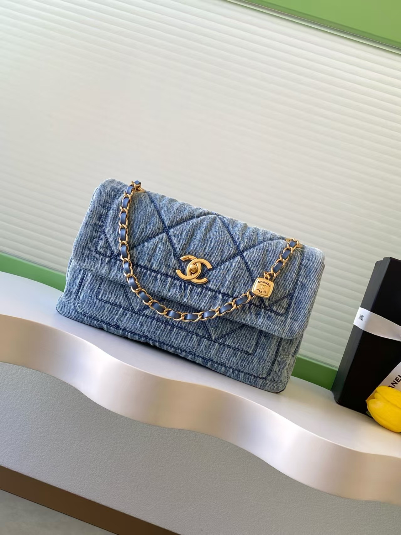 Ch*el flap bag 28x18x10cm