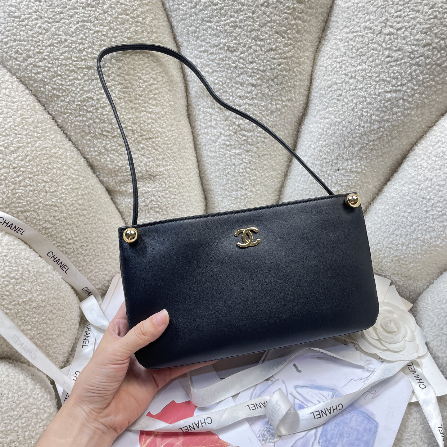 Ch*el hobo bag 25x14x4cm