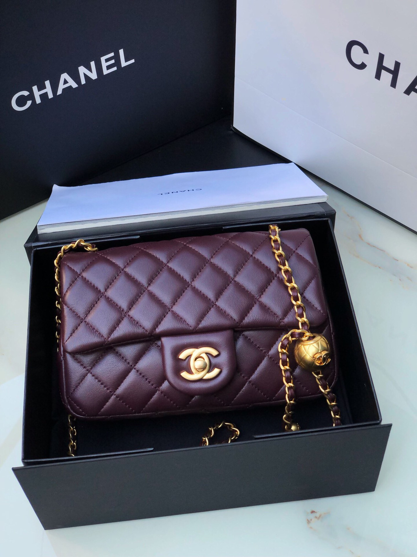 Ch*el flap bag as1787 20x13x6.5cm