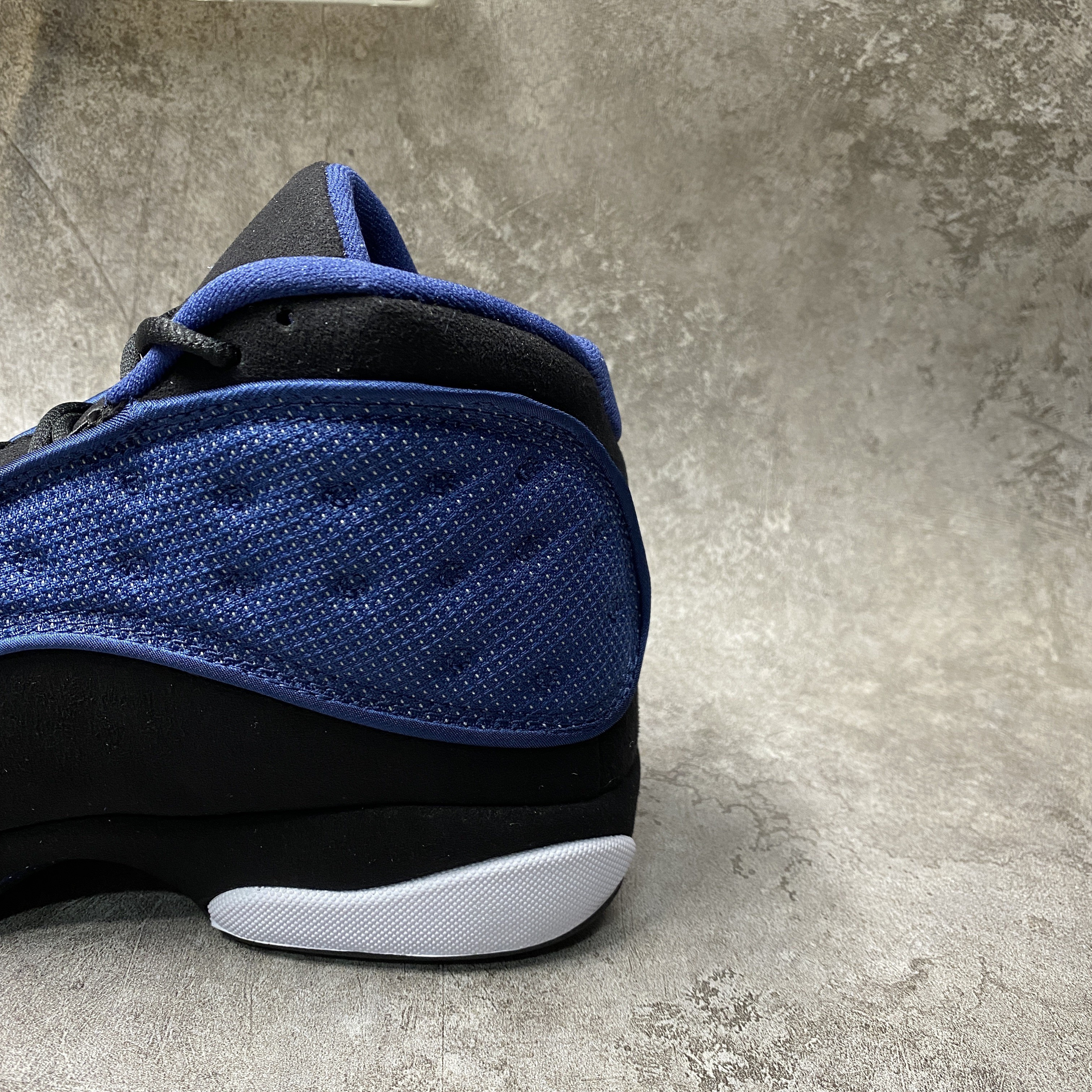 Air Jordan 13 Navy