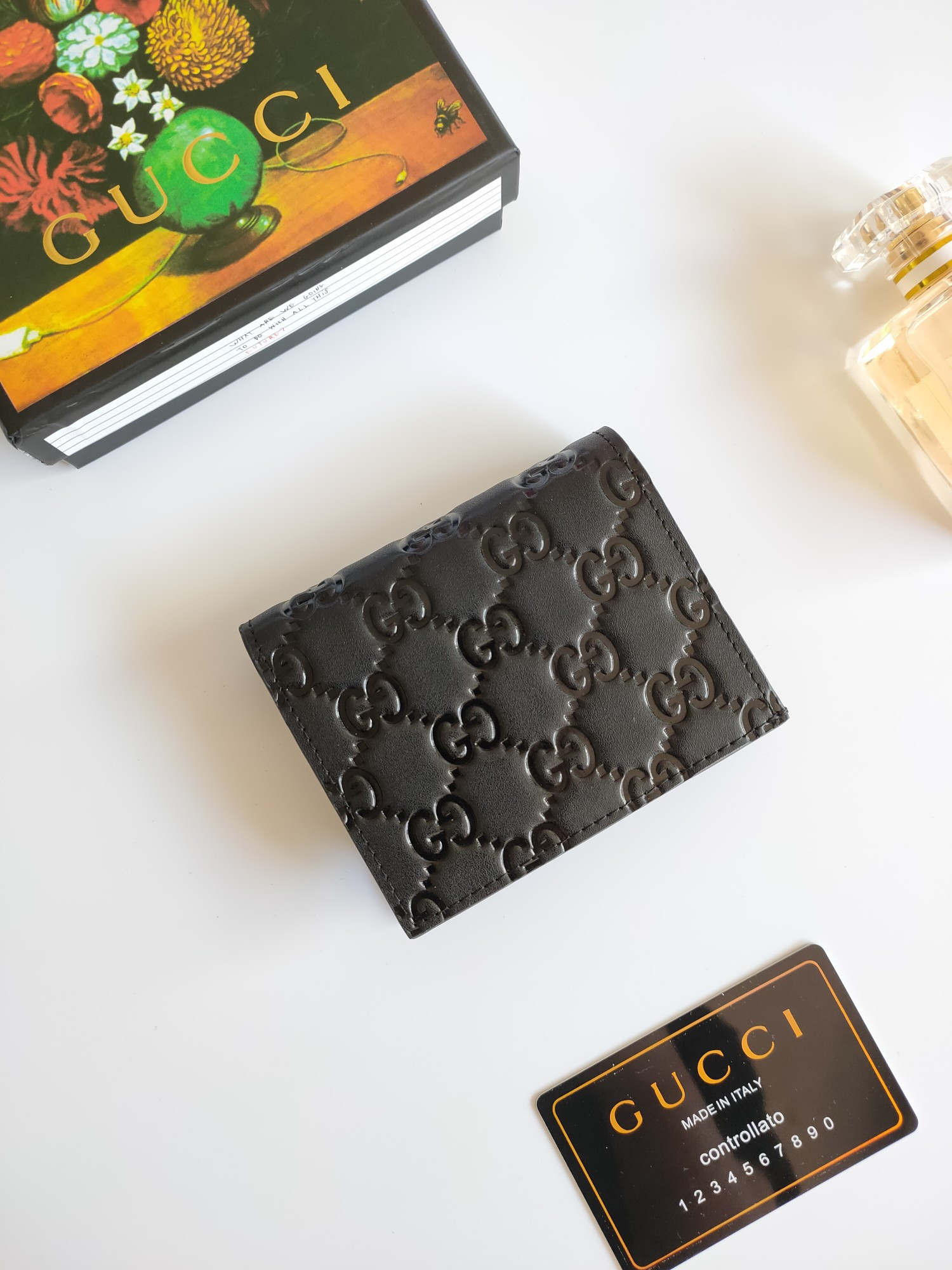 G*u*i gg card case wallet