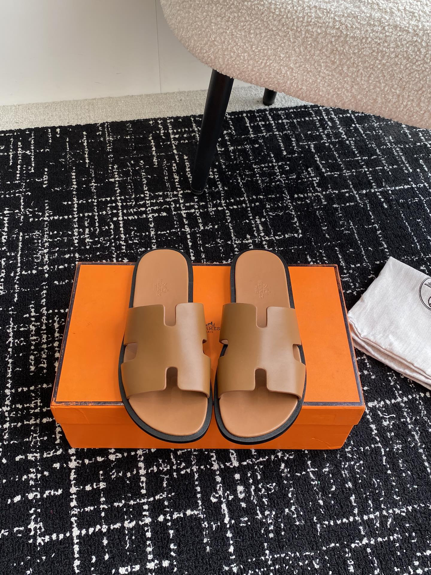 UA Hermès Izmir sandal