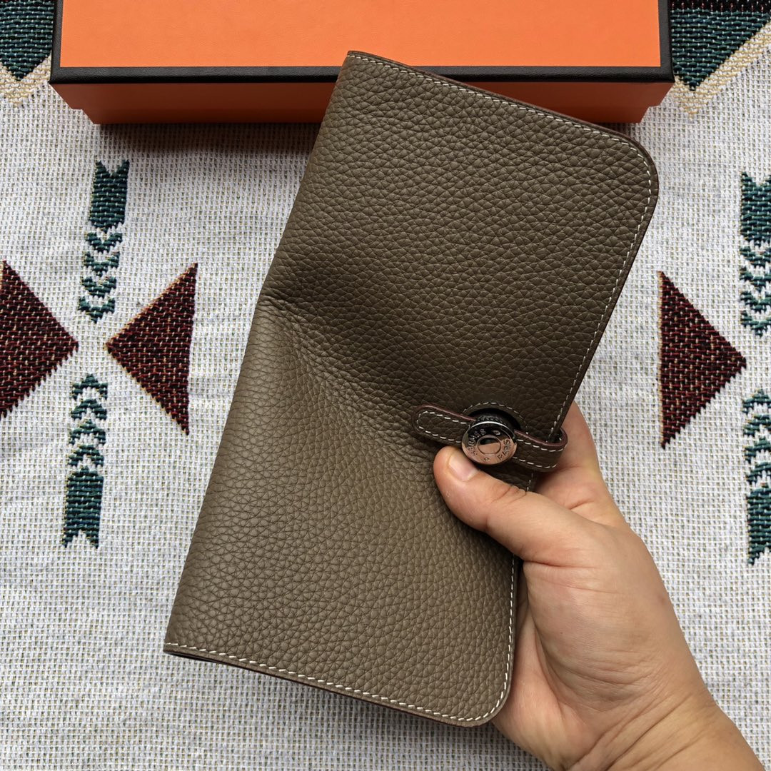 Hermès Dogon Duo Wallet
