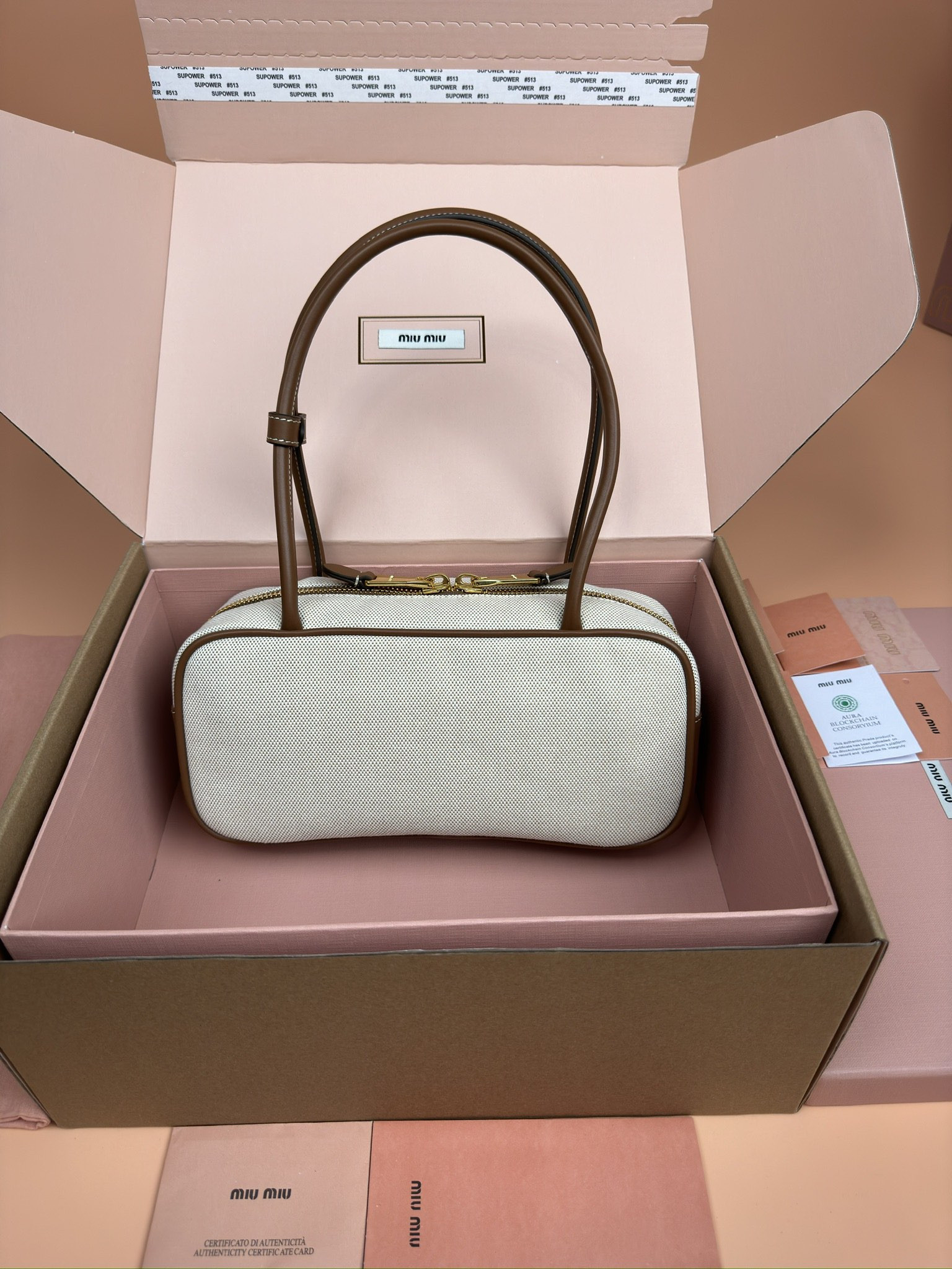 Miu Miu Leather Beau Bag  28×15×9cm