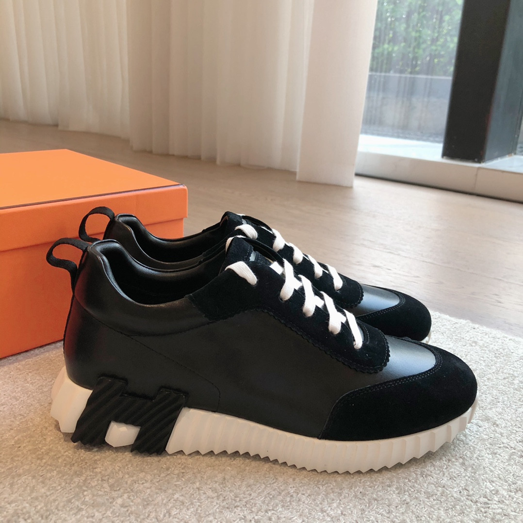 UA Hermès Bouncing Sneaker