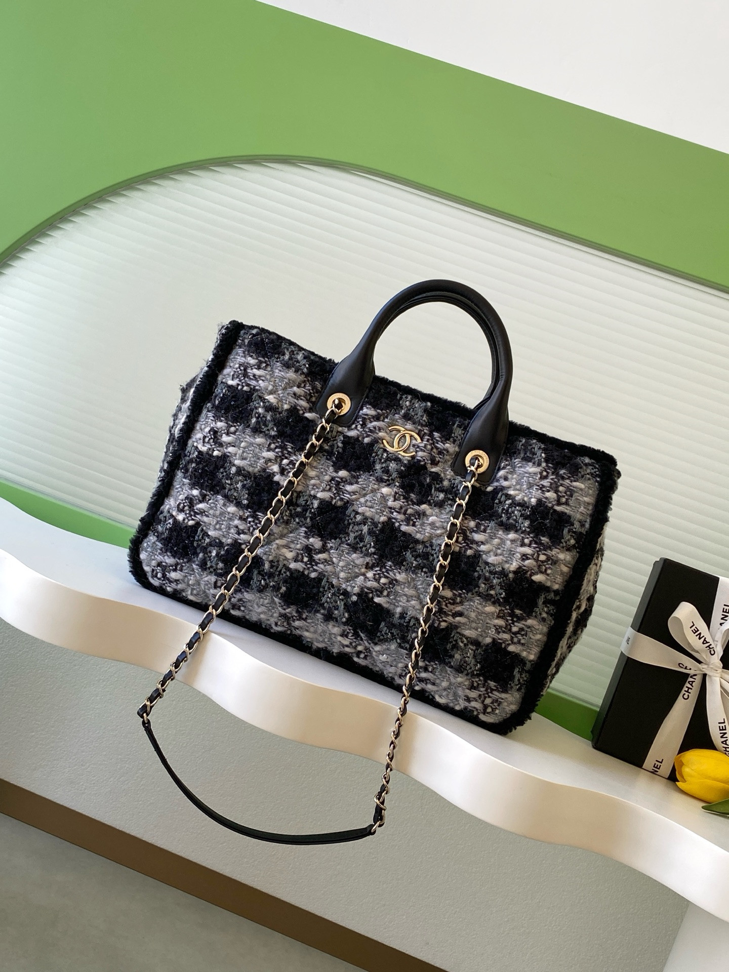 Ch*el shopping bag 27.5x39.5x16cm